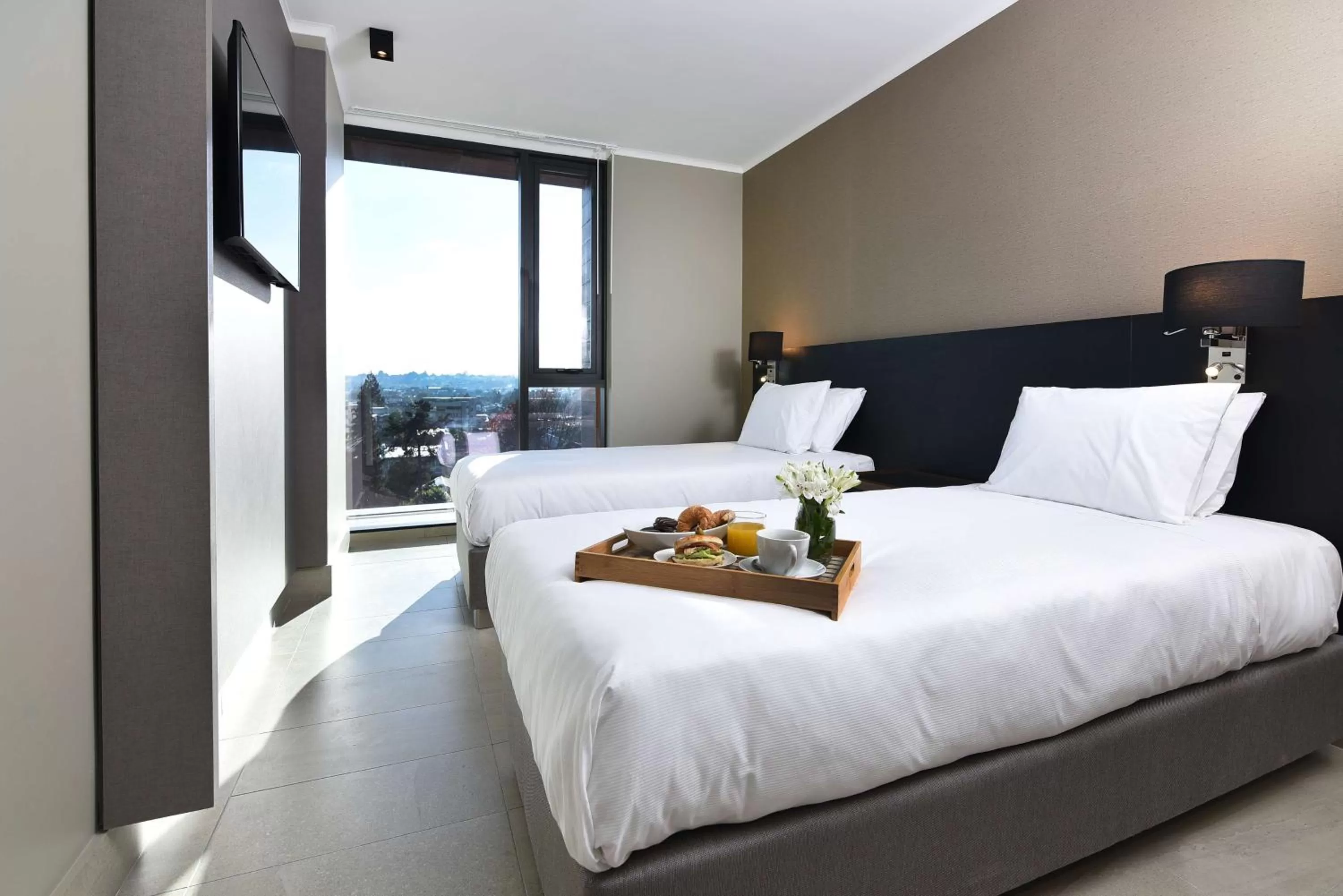 Photo of the whole room, Bed in Best Western Ferrat