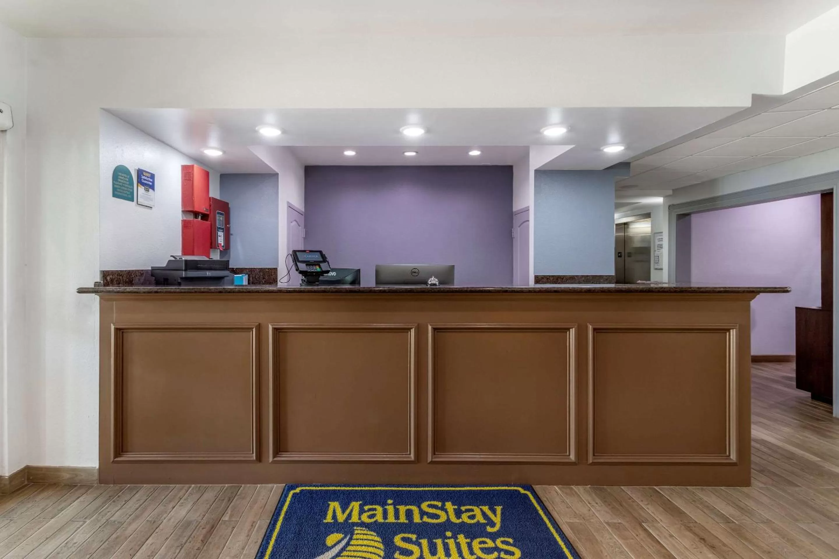 Lobby or reception in MainStay Suites Port Arthur - Beaumont South
