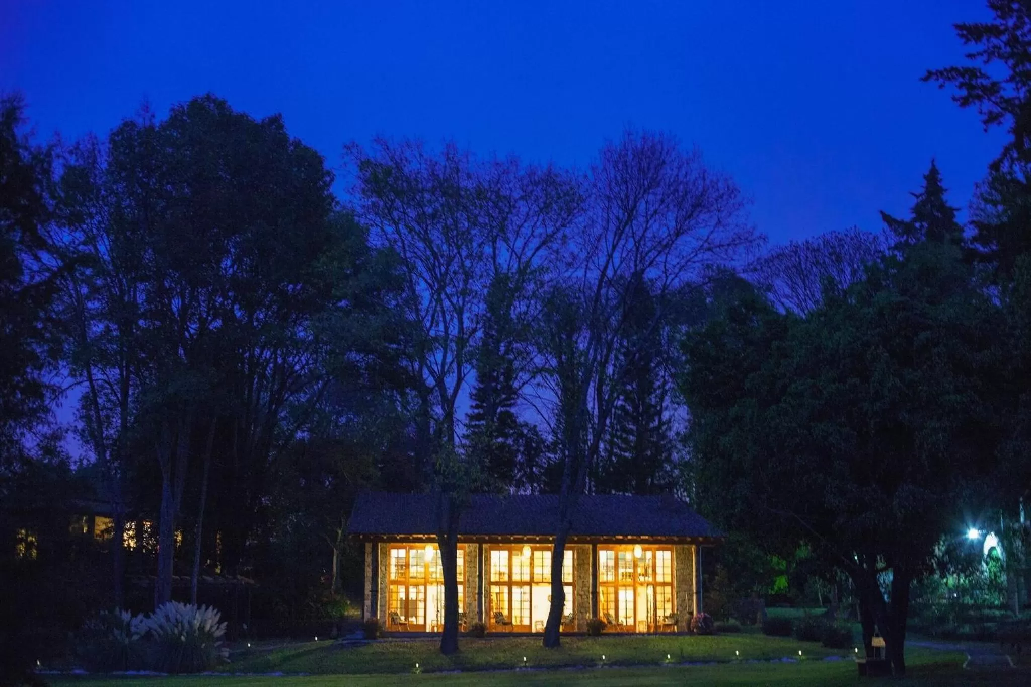 Property building in Hotel Rancho San Cayetano