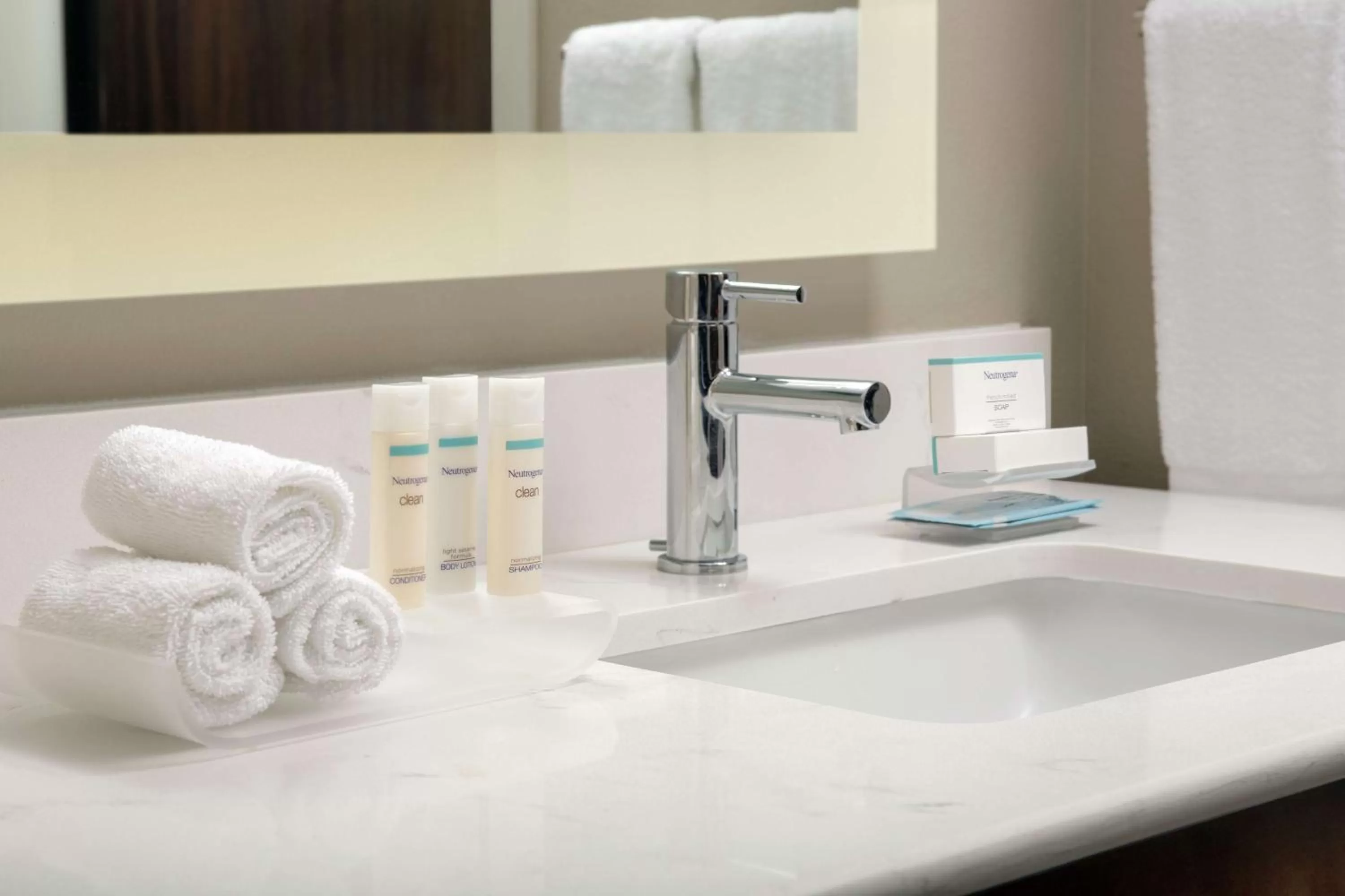 Bathroom in Homewood Suites by Hilton Austin Downtown