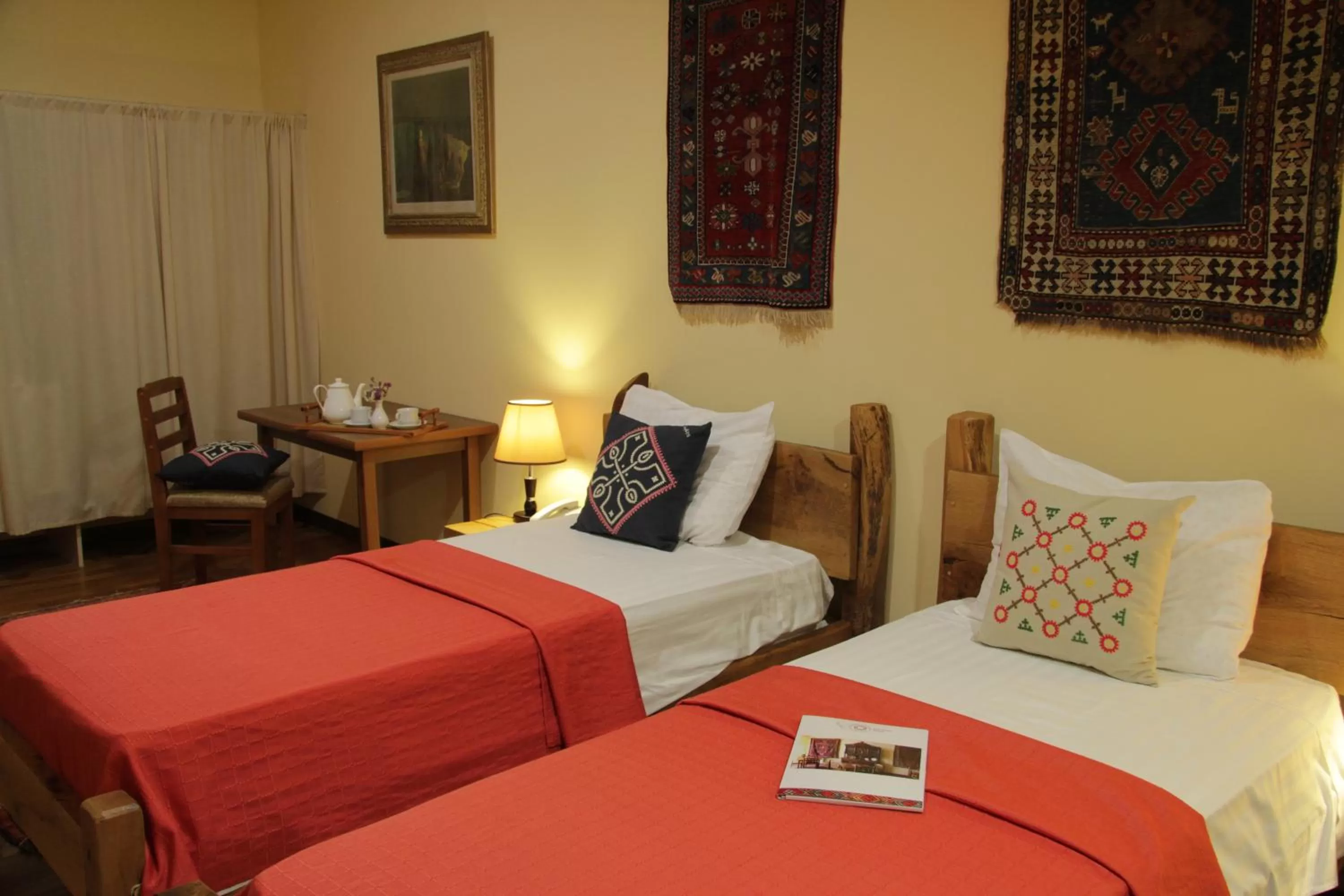 Bed in Silk Road Hotel