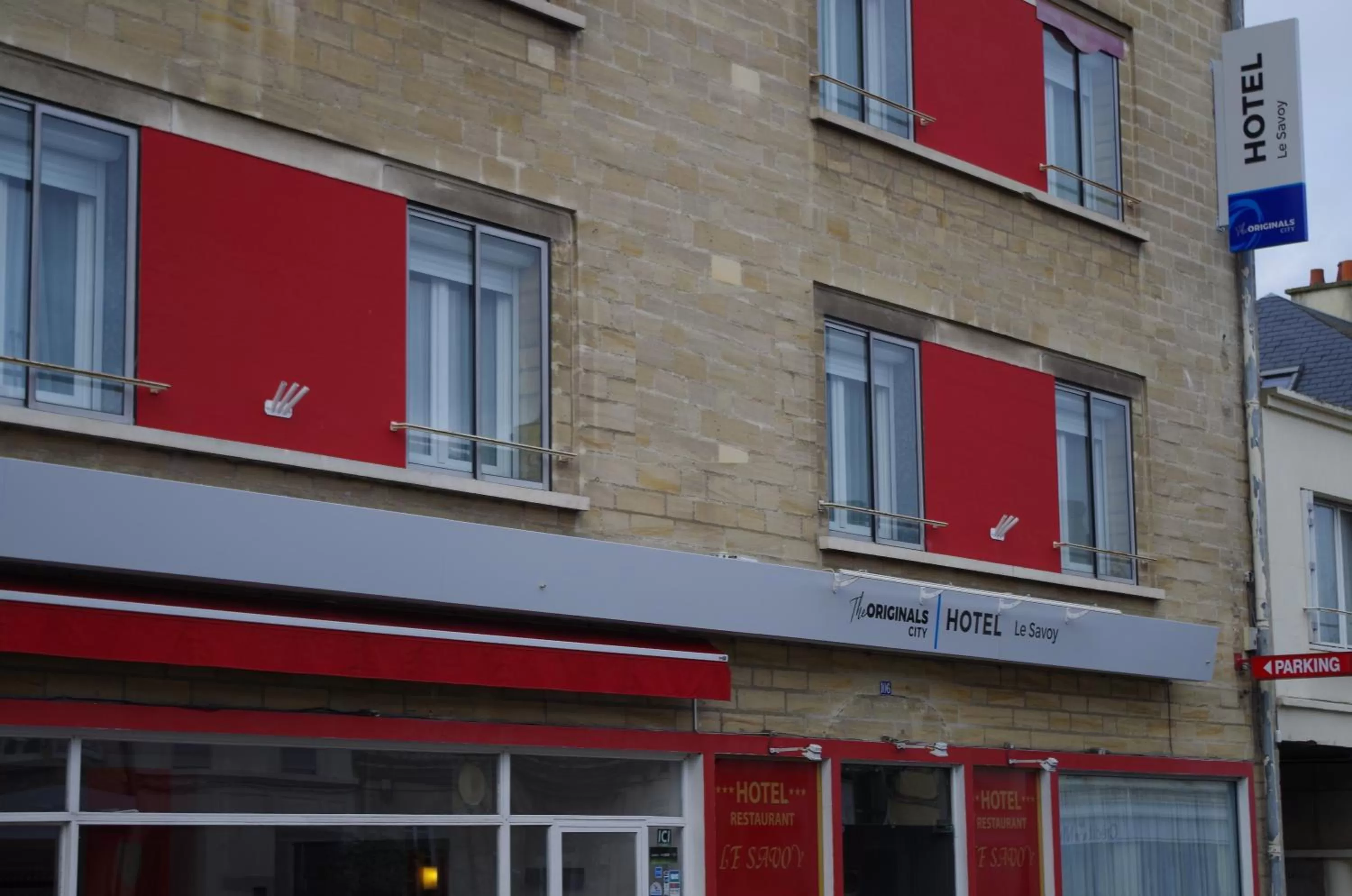 Property logo or sign in The Originals City, Hôtel Le Savoy, Caen