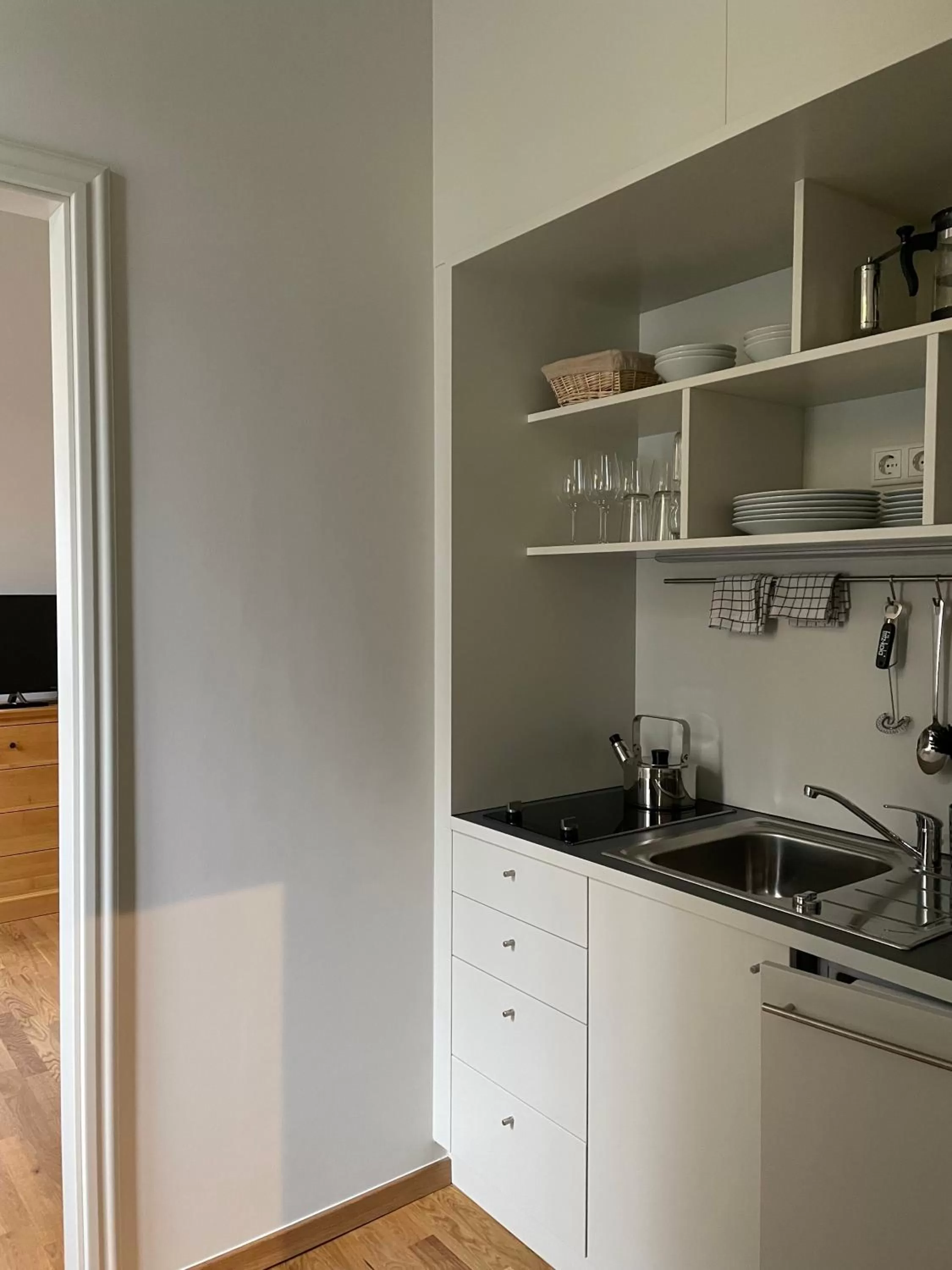 Kitchen or kitchenette in Gästehaus Phantasie