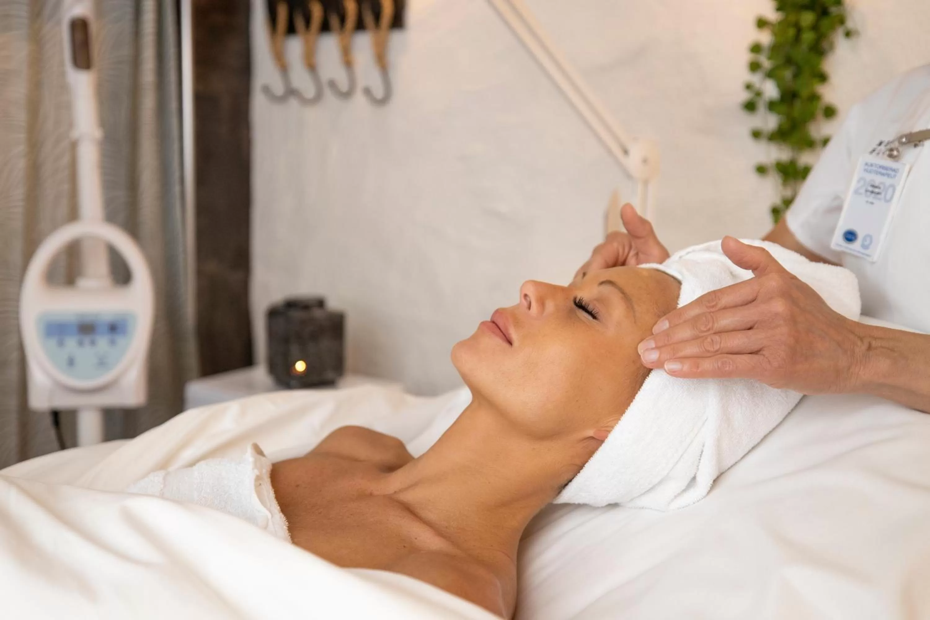 Massage in Treetop Spa Hangout & Hotel