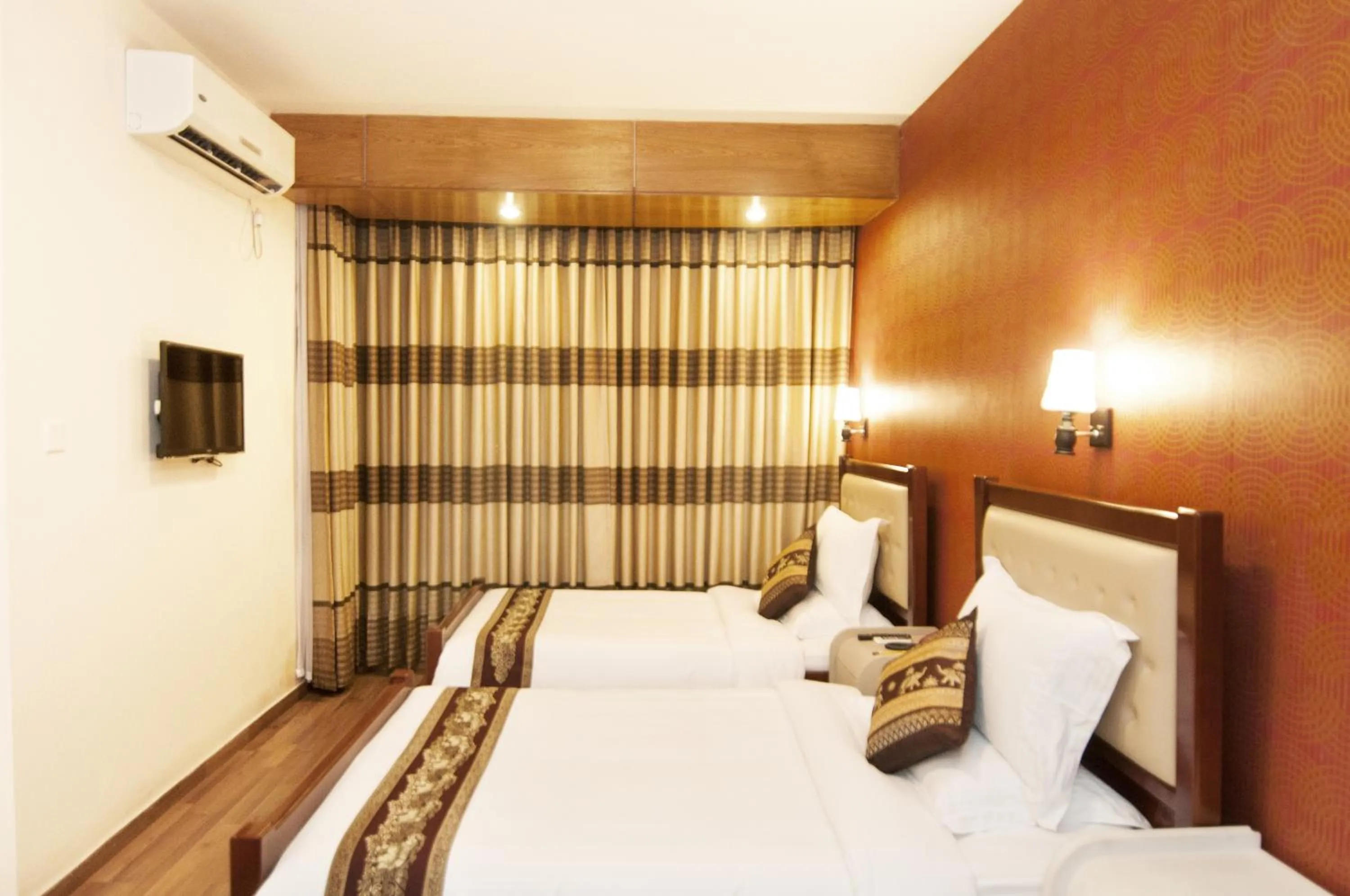 Bedroom, Bed in Century Park Residence