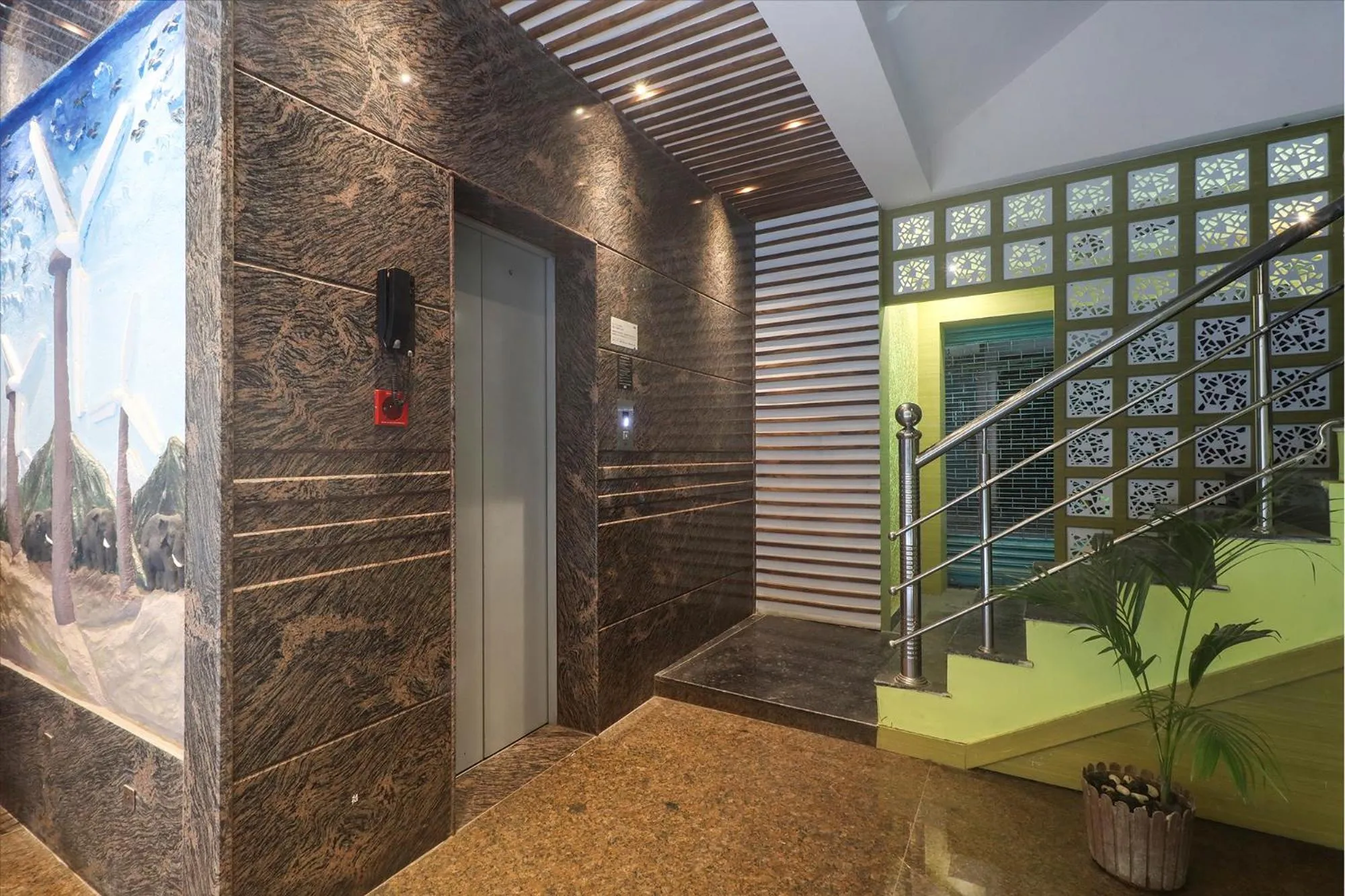 elevator in Via Ganpati 2 - Nr Siliguri Junction