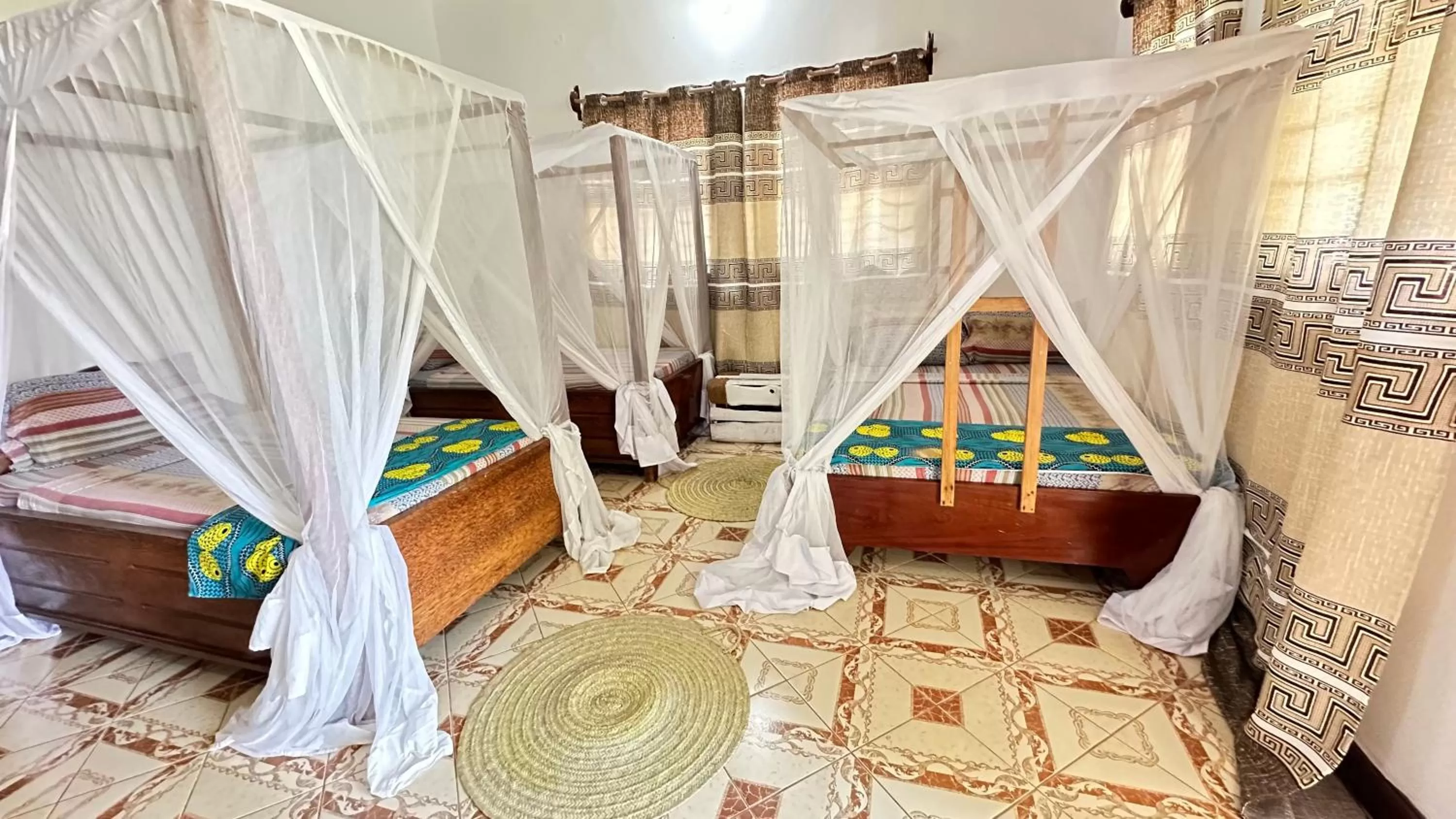 Family Room with Private Bathroom in Kihori Nungwi