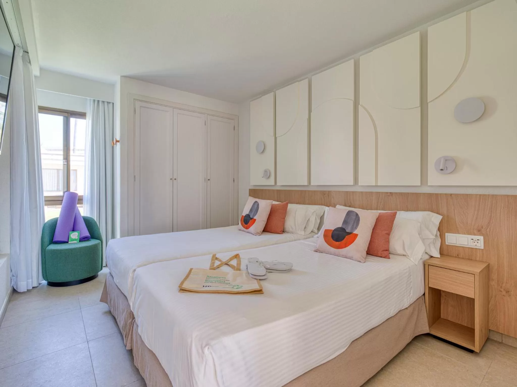 Bed in HD Parque Cristobal Gran Canaria