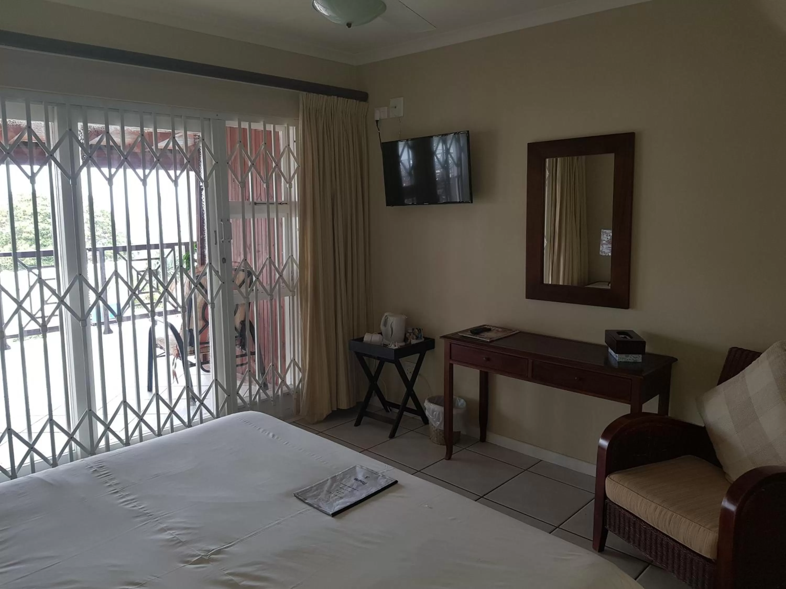 Ingwe Manor Guesthouse