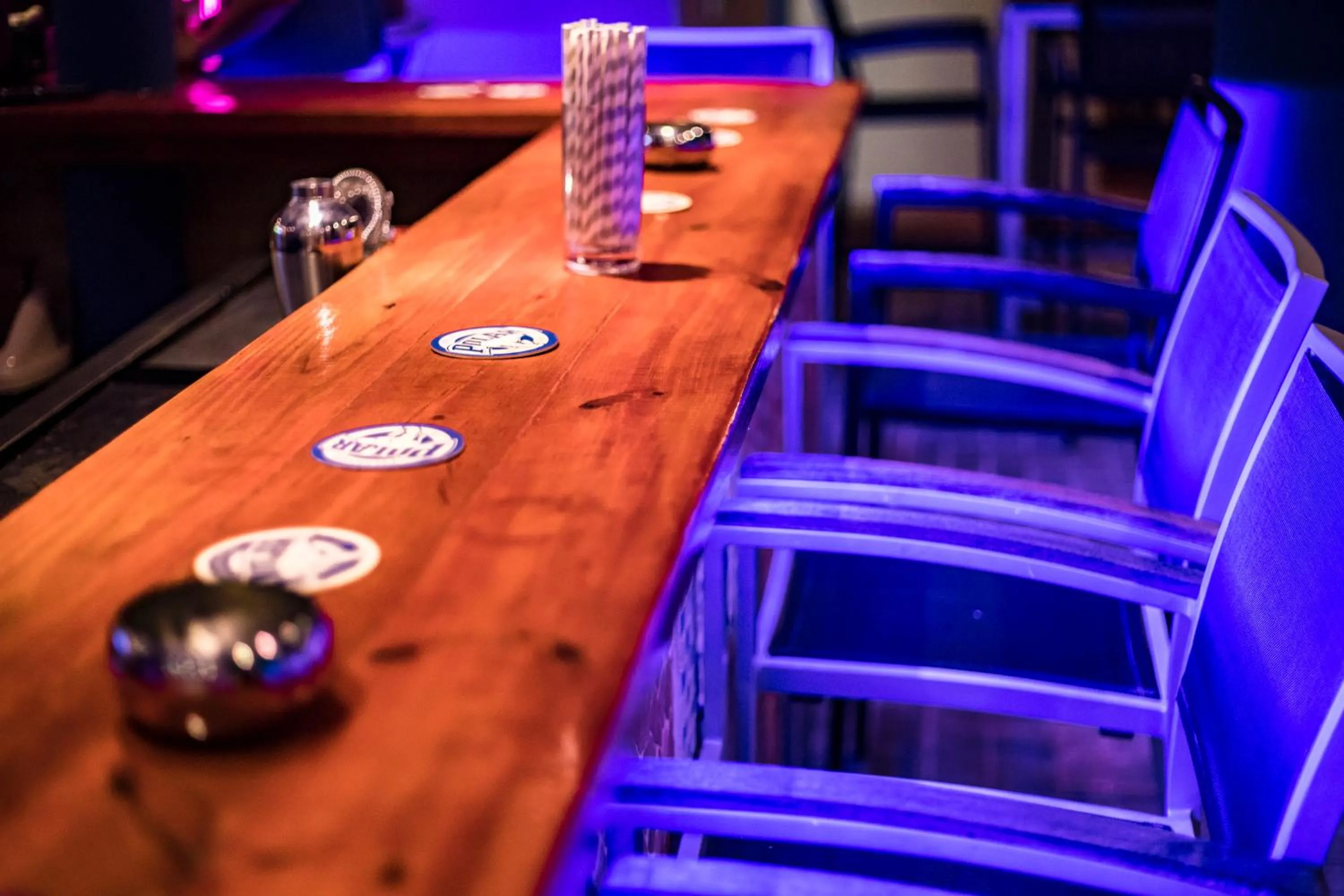 Lounge or bar in First Curacao Hostel