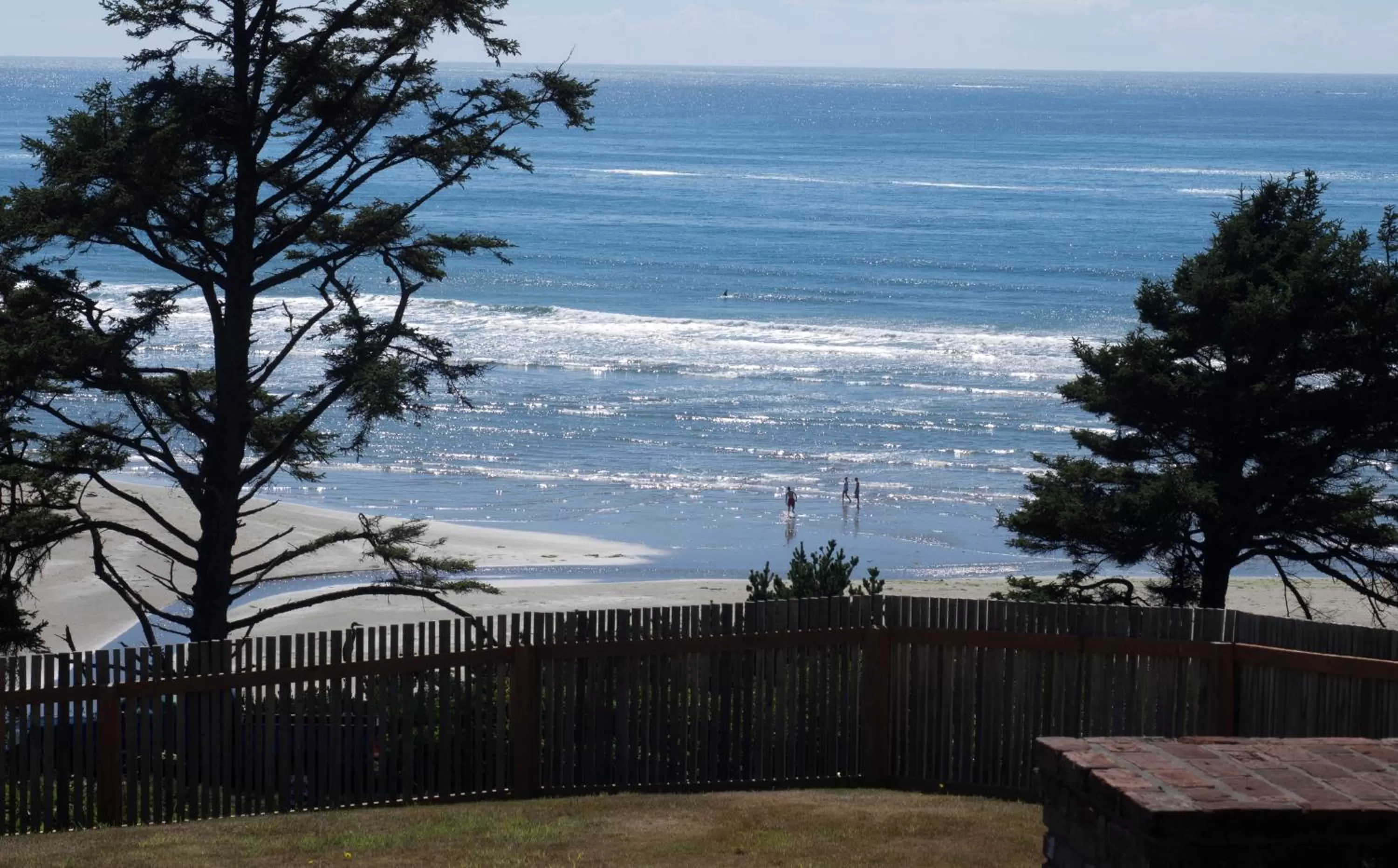 Beach in Agate Beach Motel