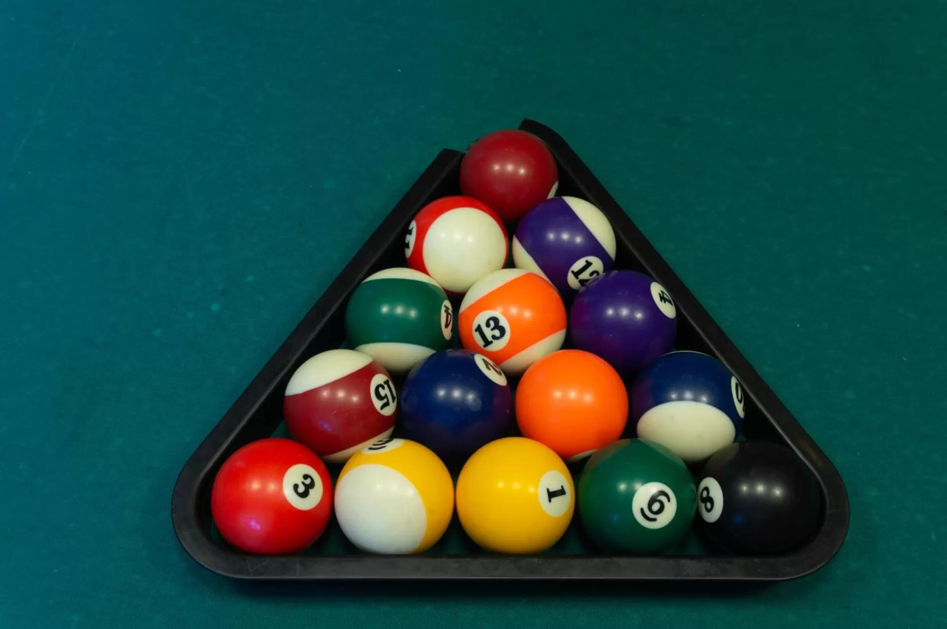 Billiard in Aneli Hotel