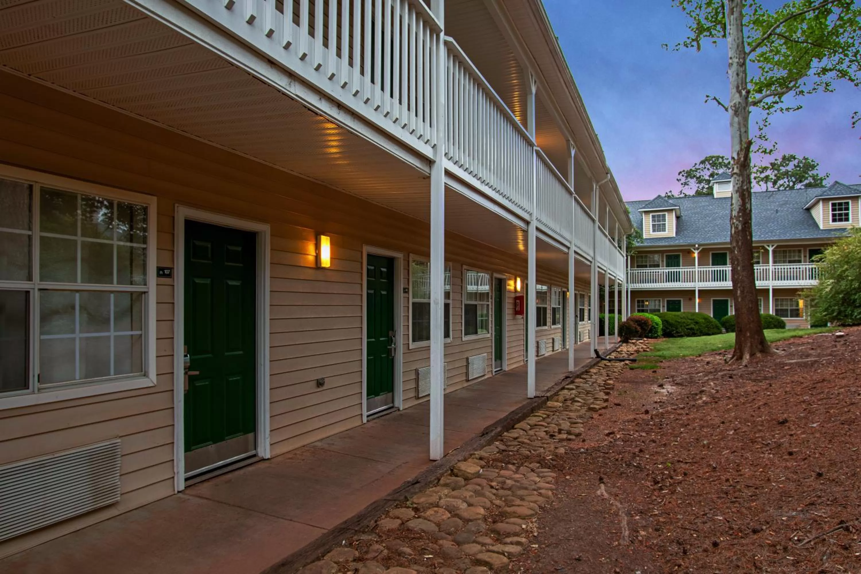 Property building in HomeTowne Studios by Red Roof Atlanta – Lawrenceville