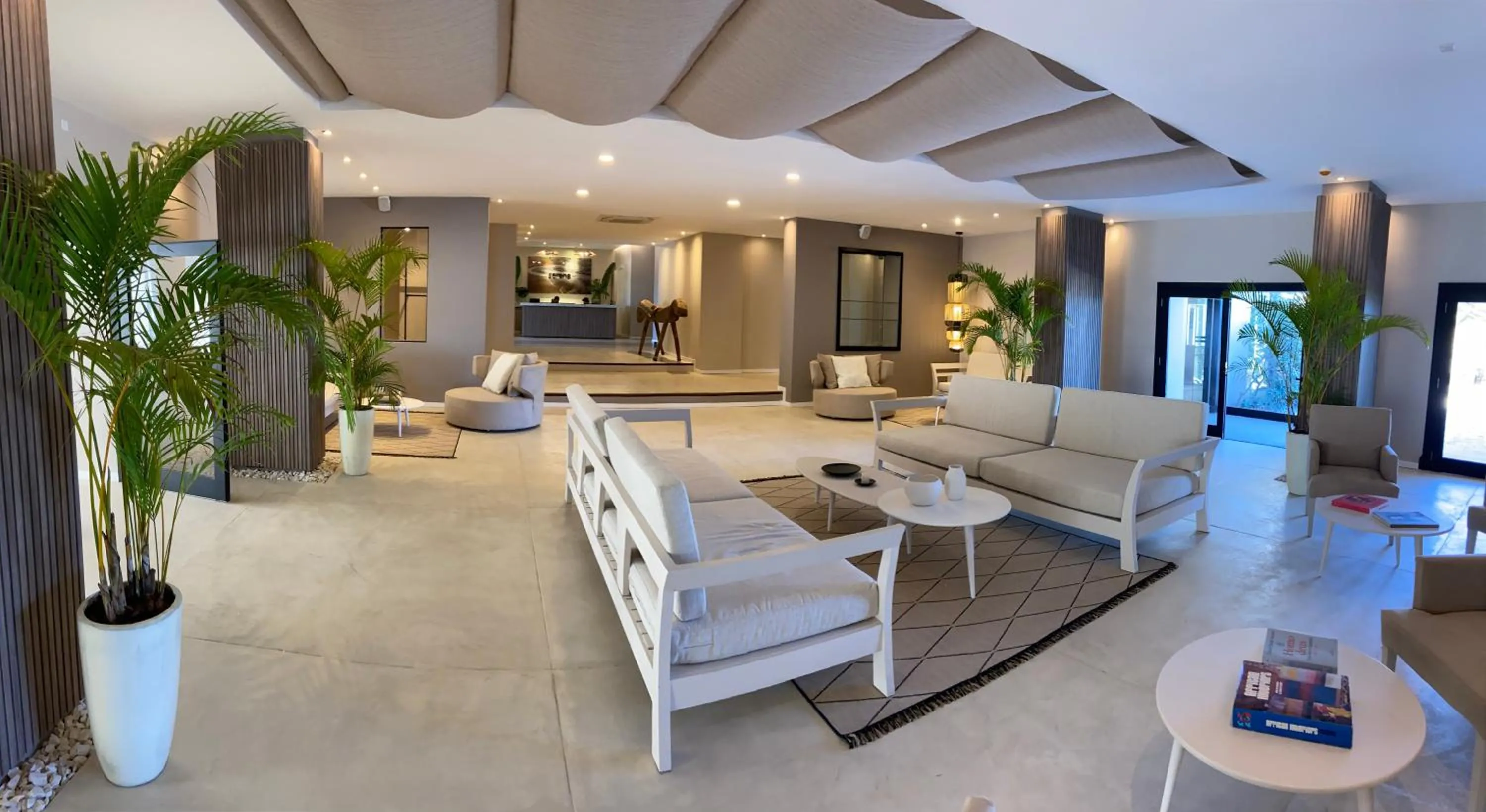 Living room in Serena Hotel - Punta del Este - Unico sobre la Playa