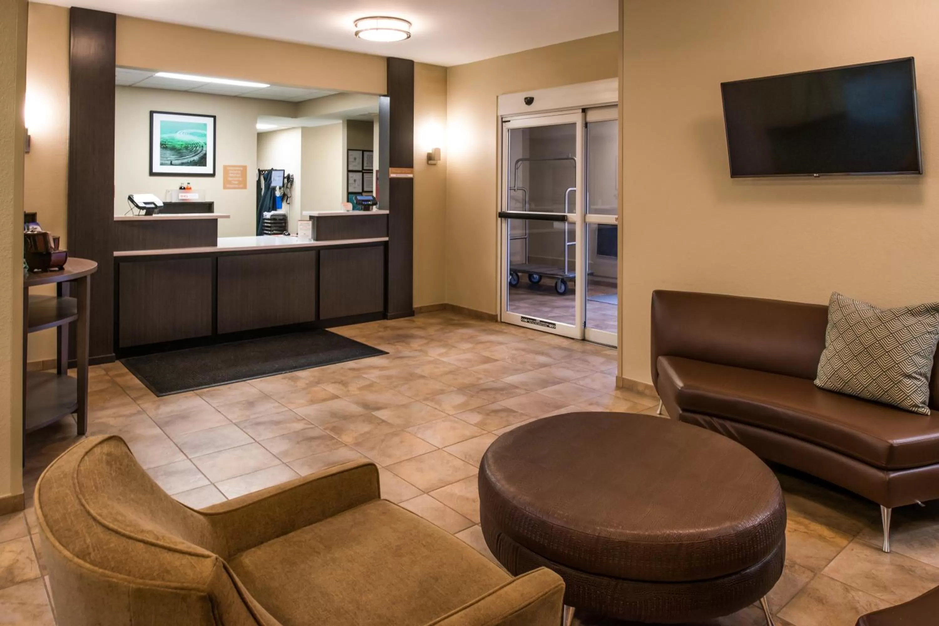 Lobby or reception in Candlewood Suites - Plano North by IHG