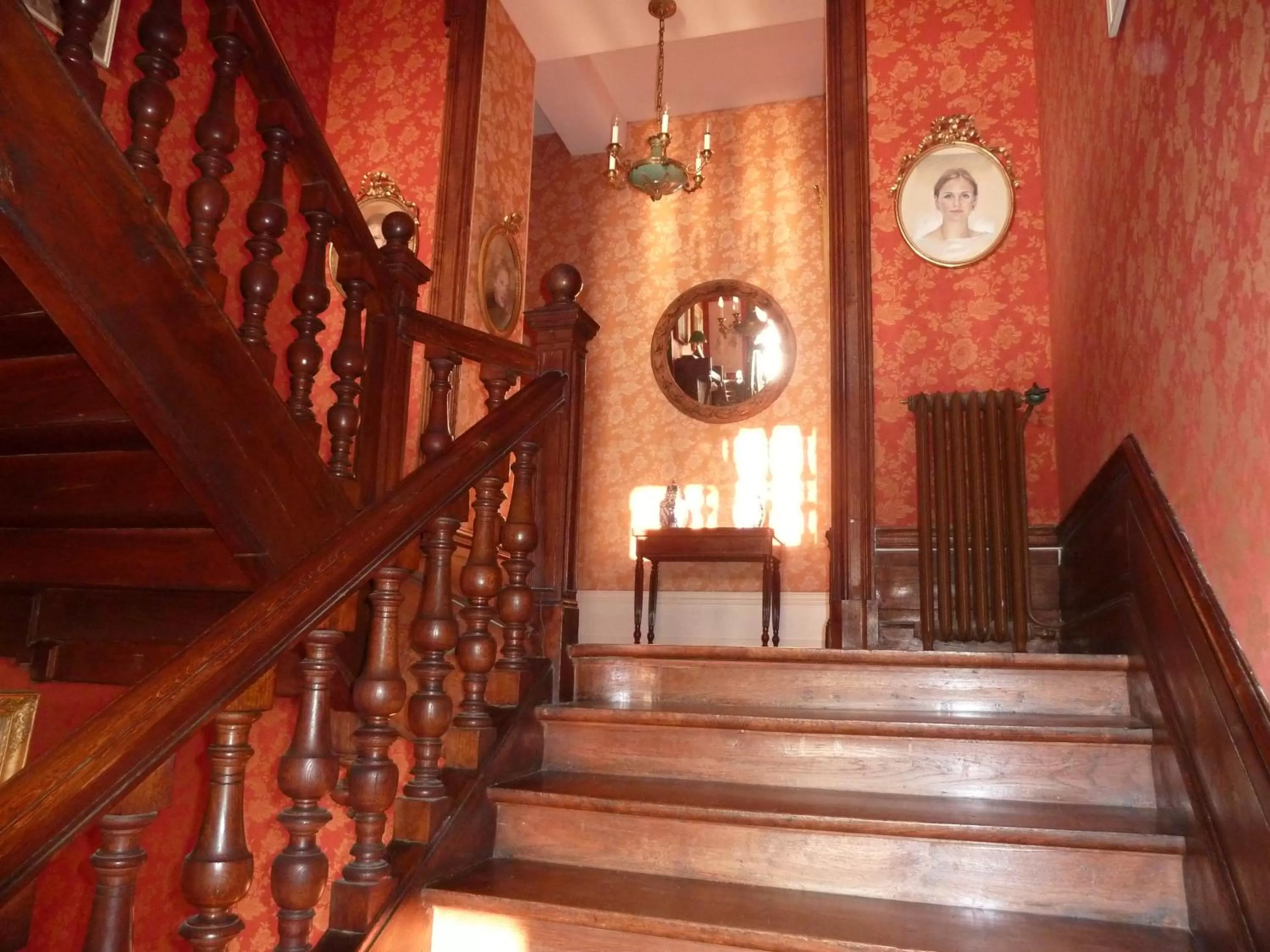 Lobby or reception in Château de la Chabroulie