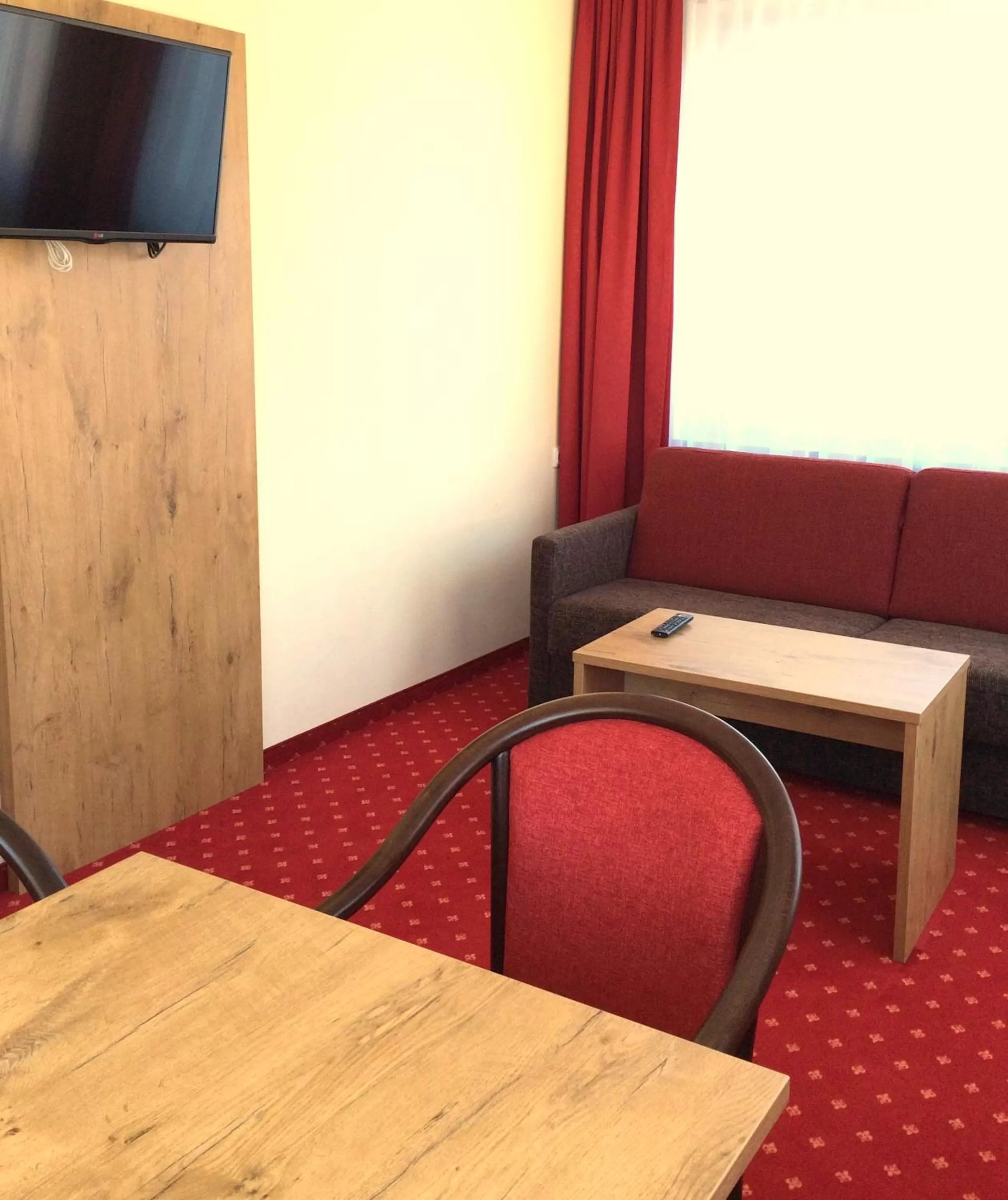 Family Room in Hotel AlpinaRos