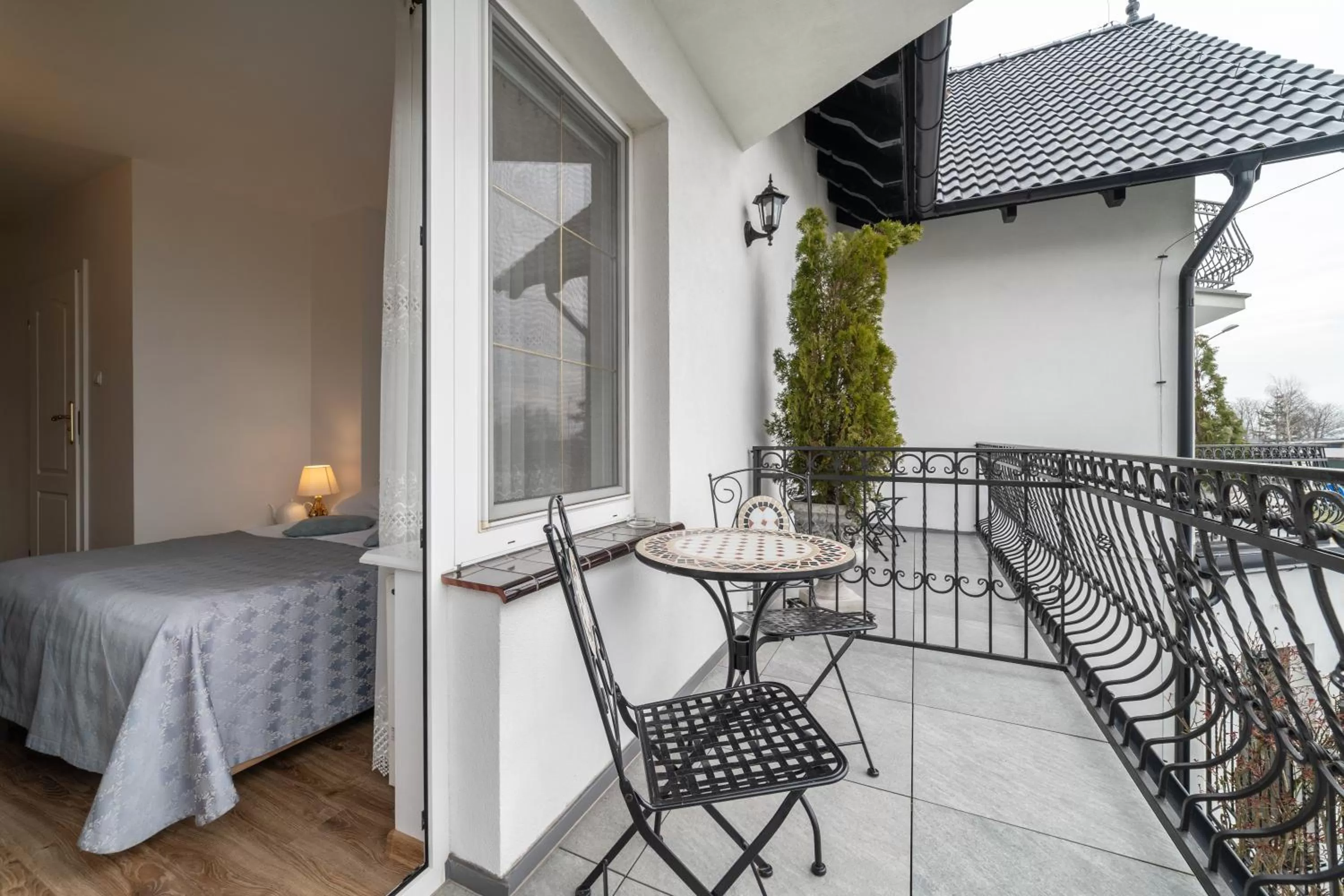 Balcony/Terrace, Bed in Pensjonat & Restauracja Admirał