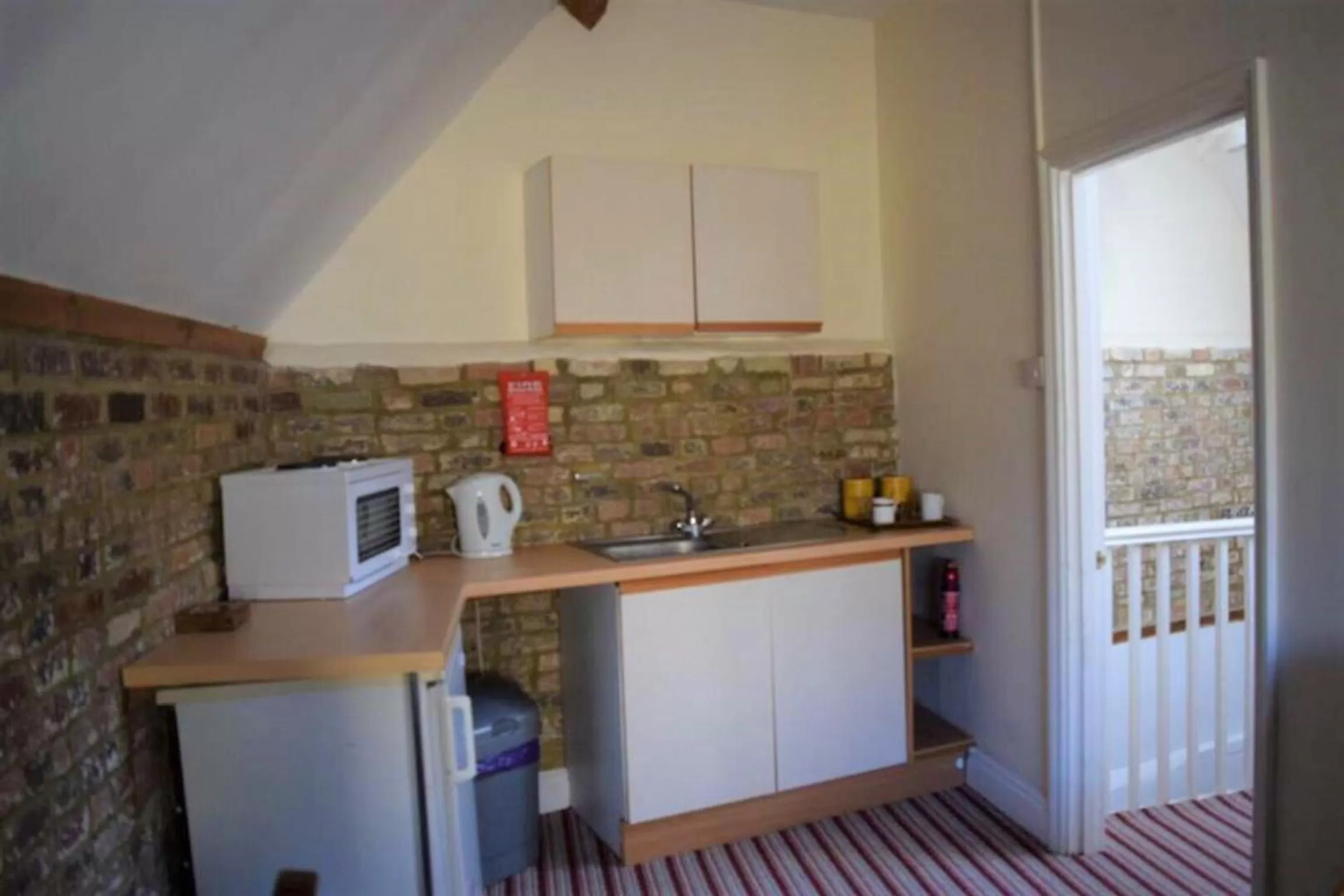 Kitchen or kitchenette in St Peters Bed and Breakfast