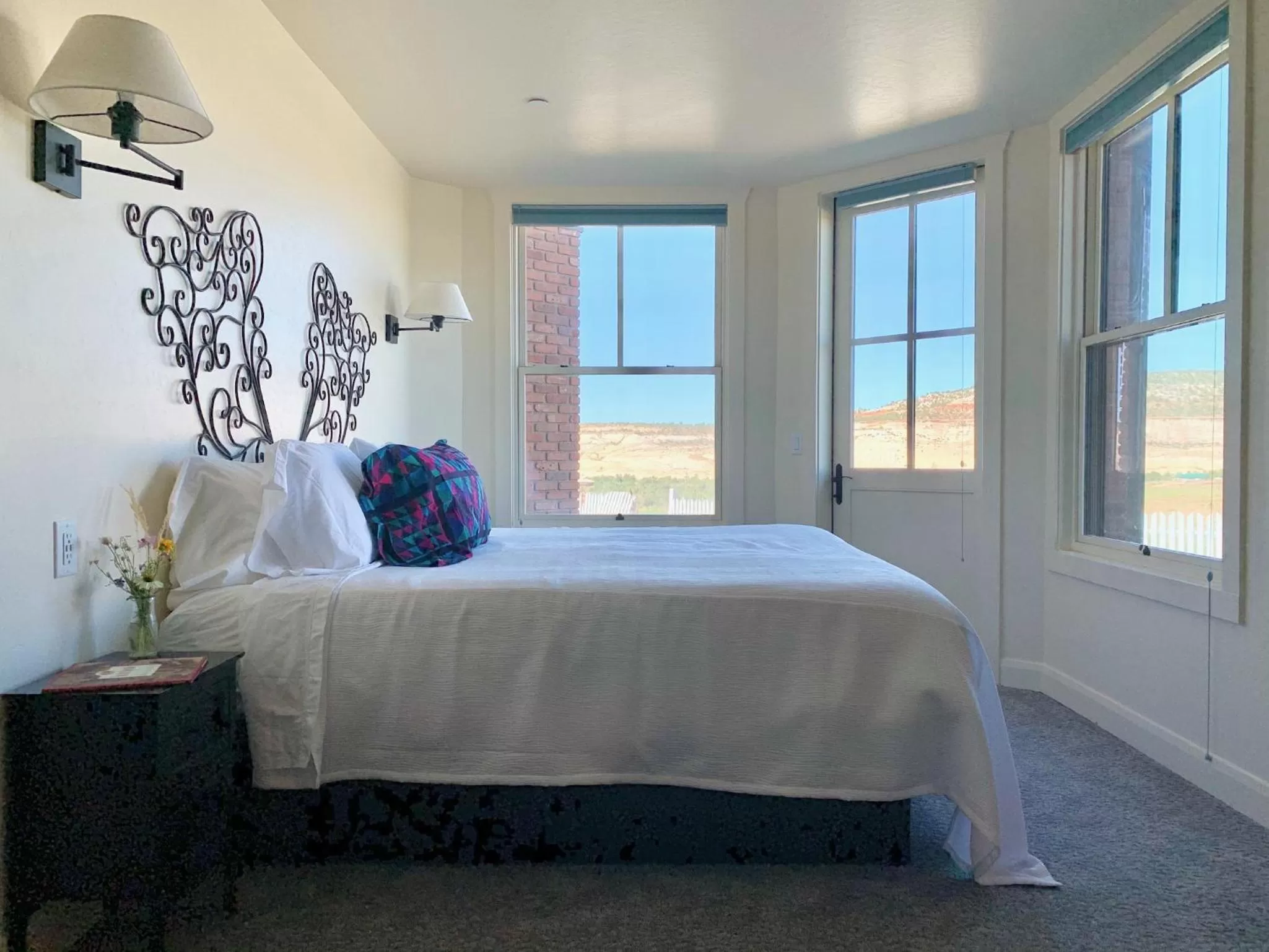 Bed in Annie's Place Bed & Breakfast