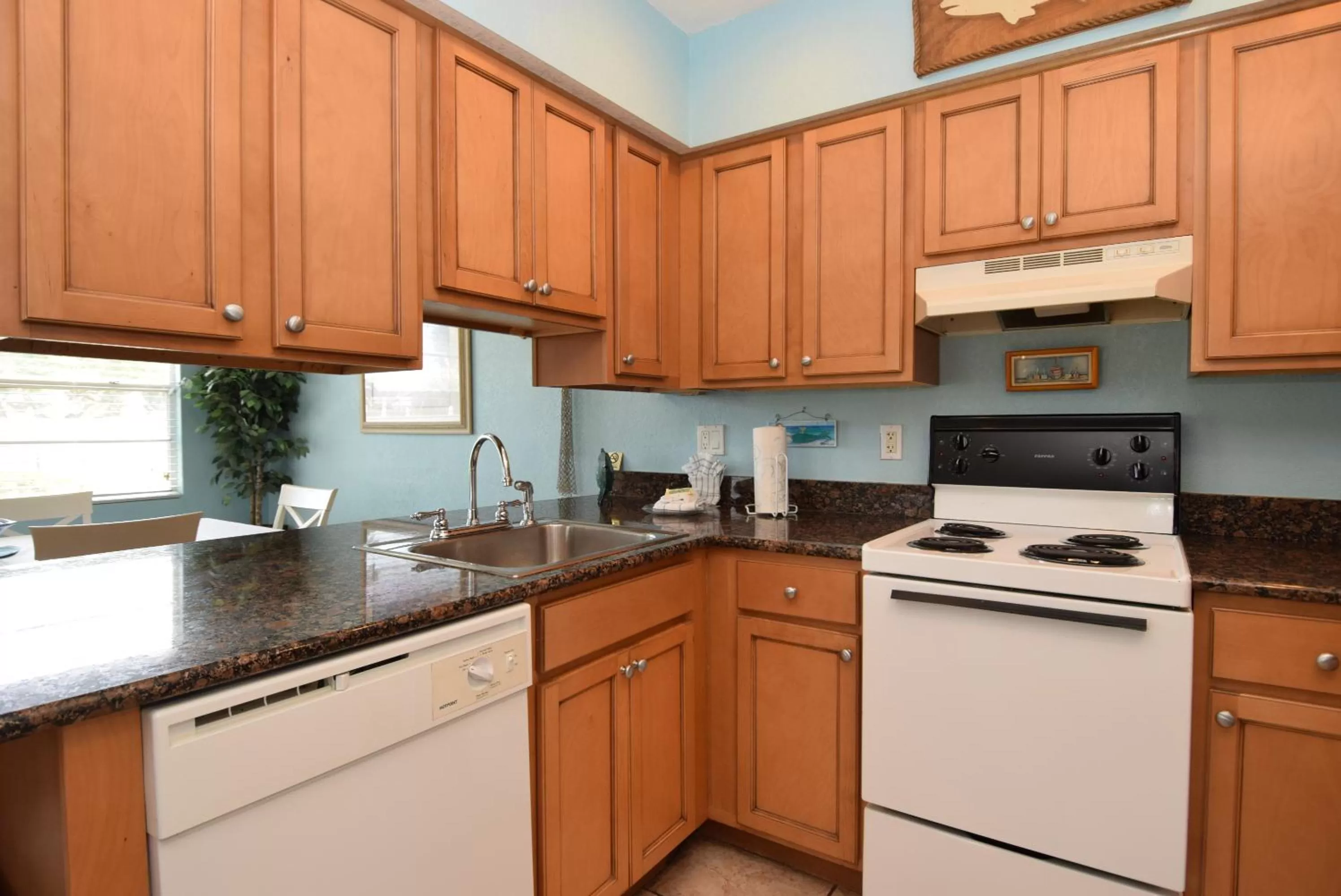 Kitchen or kitchenette in A Beach Retreat on Casey Key