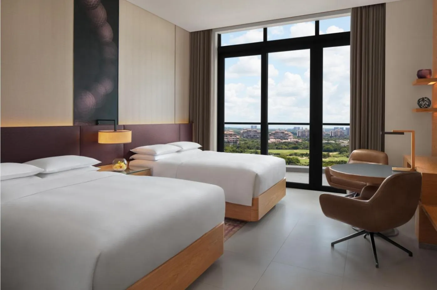 Bedroom, Bed in Renaissance Haikou Hotel