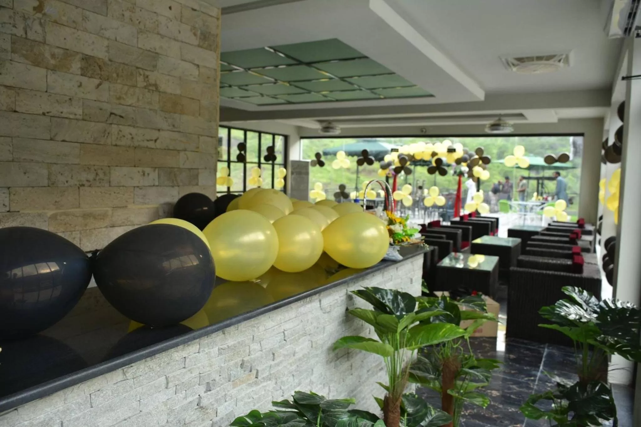 Lobby or reception in Hotel La Orilla Muzaffarabad