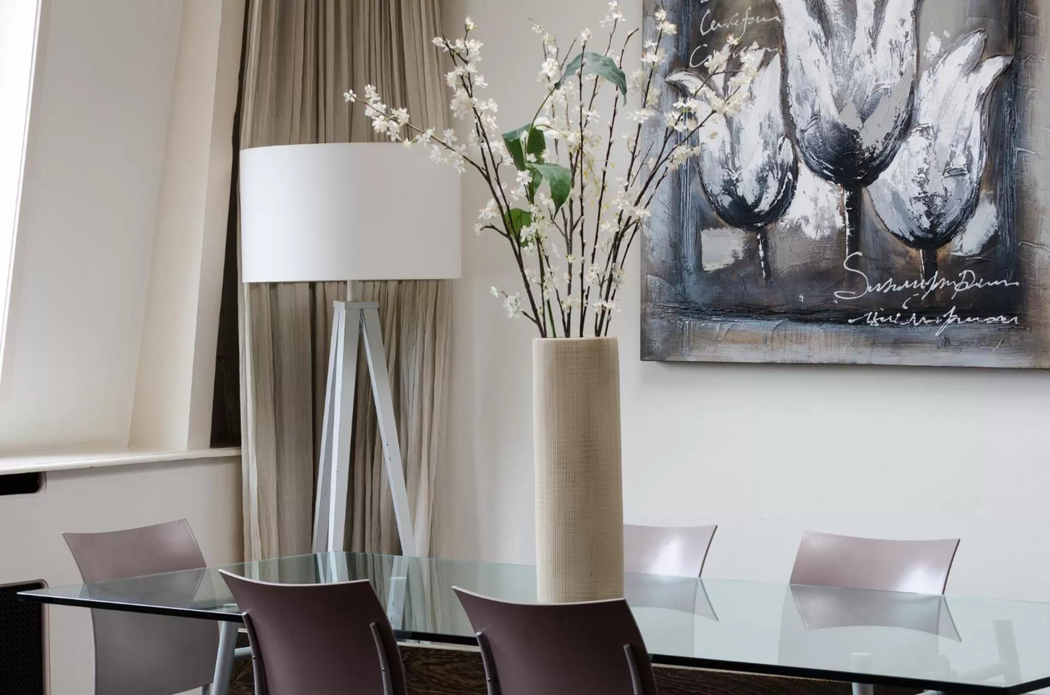 Decorative detail in Marnix Top: 8P near Leidsche