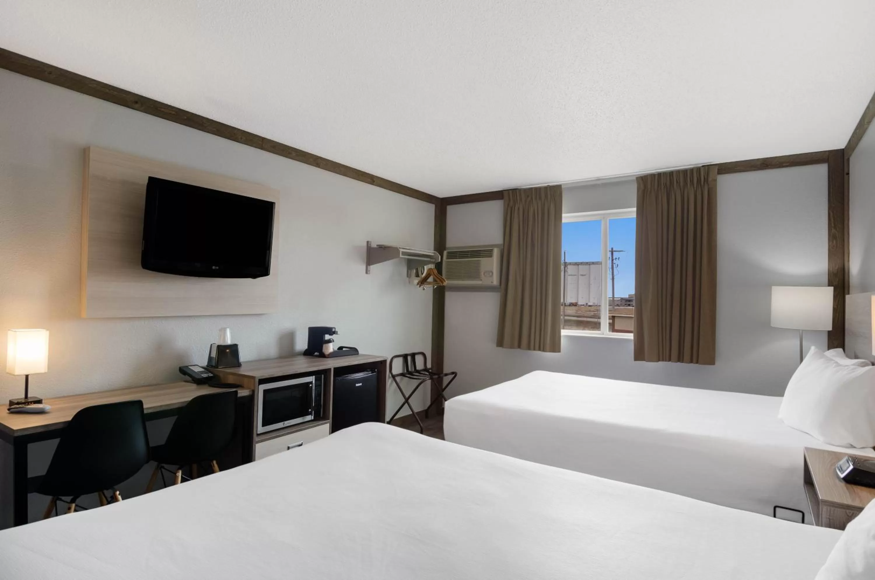 TV and multimedia, Bed in Econo Lodge Scottsbluff