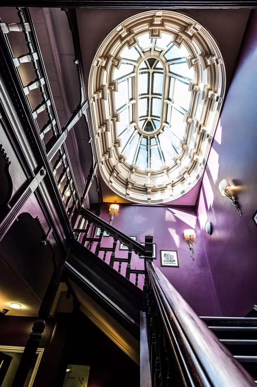 Lobby or reception in Mercure Nottingham City Centre Hotel