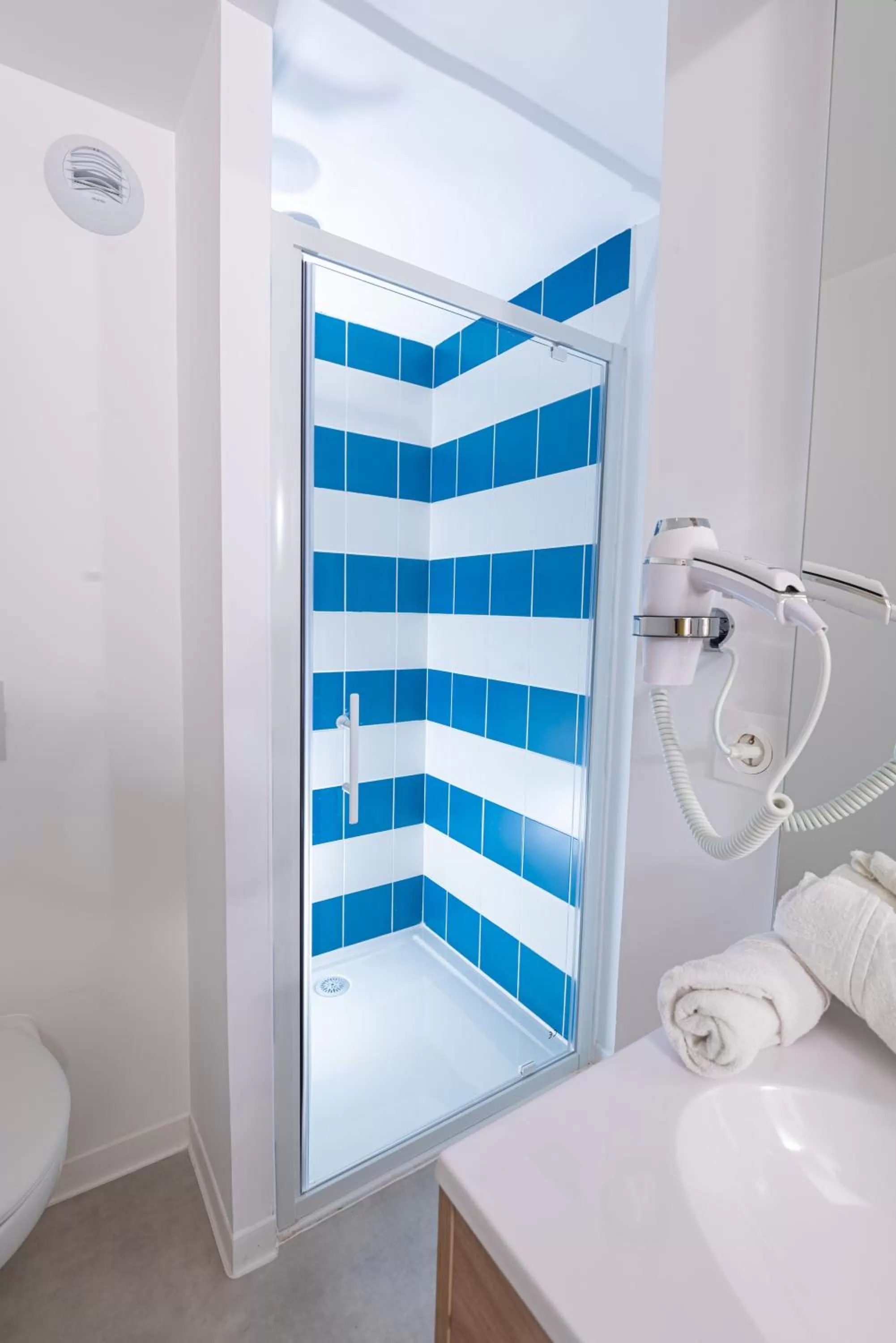 Shower in Apparthotel Privilodges Toulon