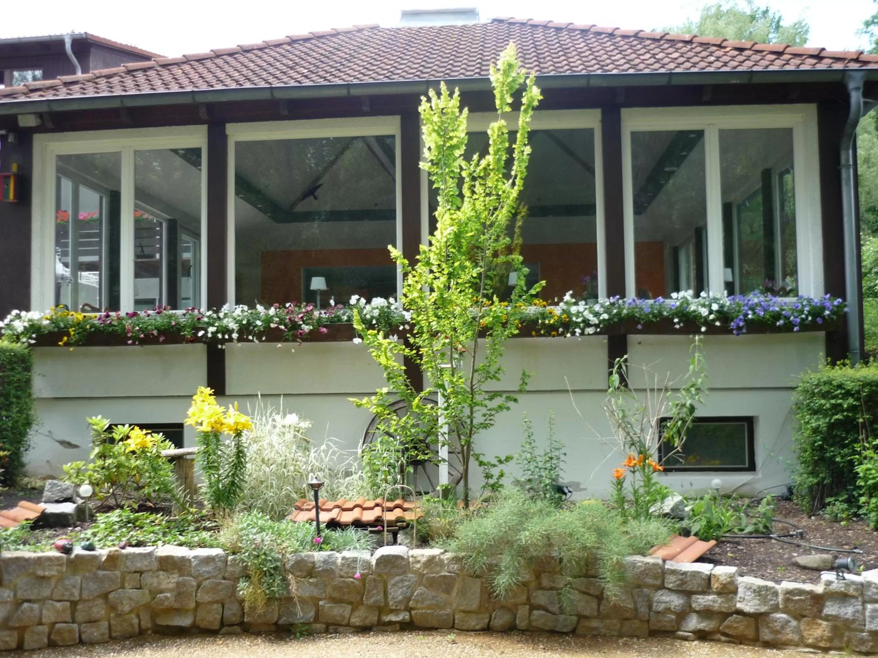 Restaurant/places to eat in Hotel Forsthaus