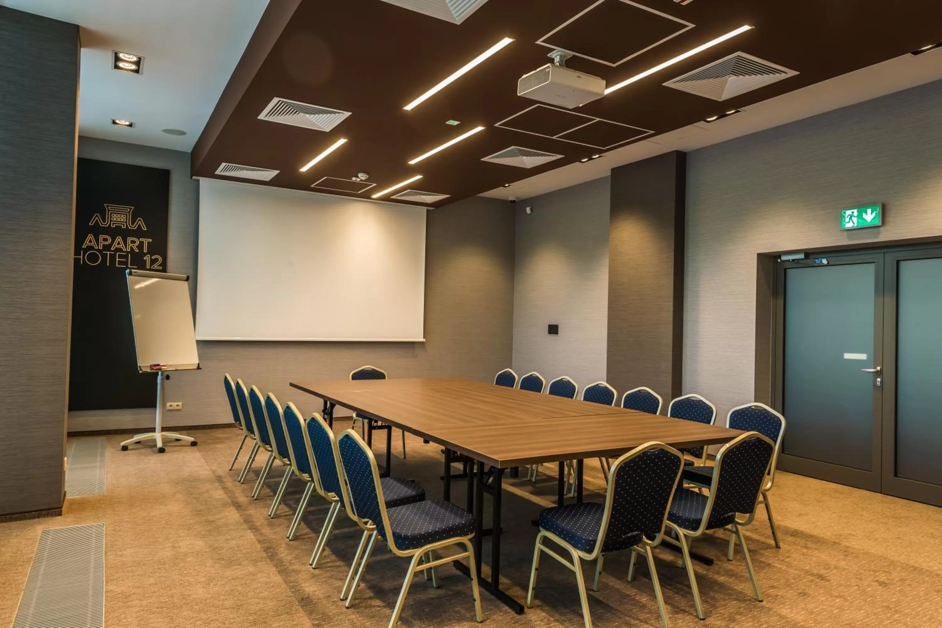 Business facilities in APART HOTEL 12