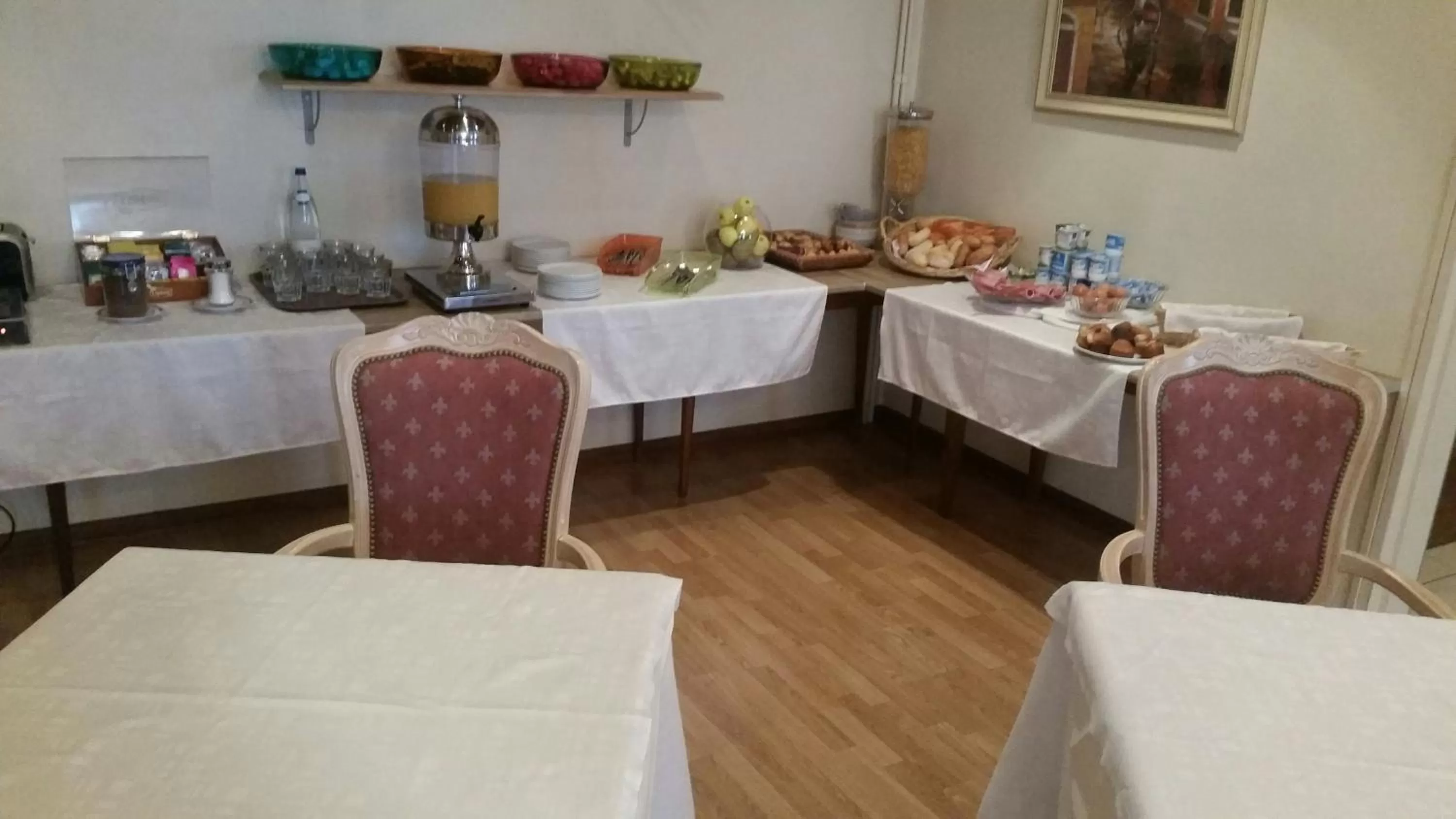 Dining area in Hôtel De Champagne