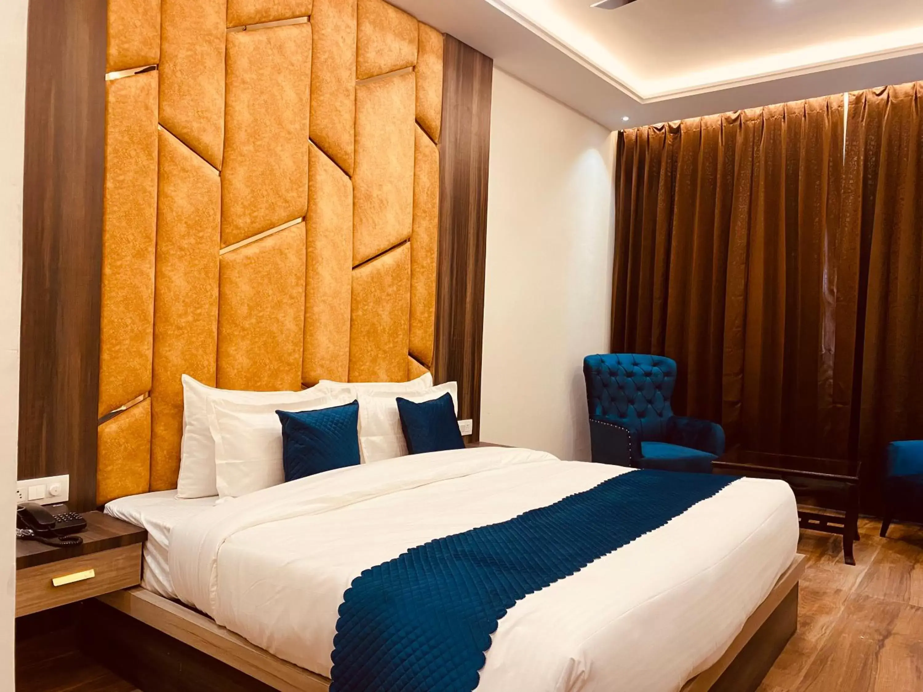 King Room in Hotel Gange, Haridwar King Room in Hotel Gange, Haridwar