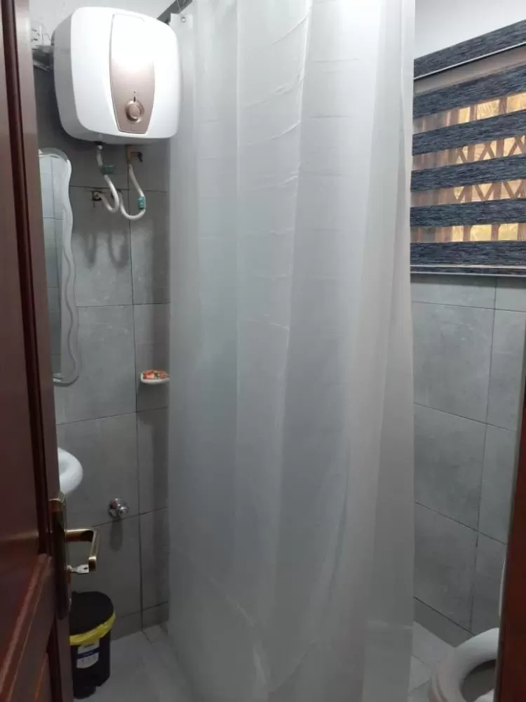 Bathroom in Hans Cottage Botel