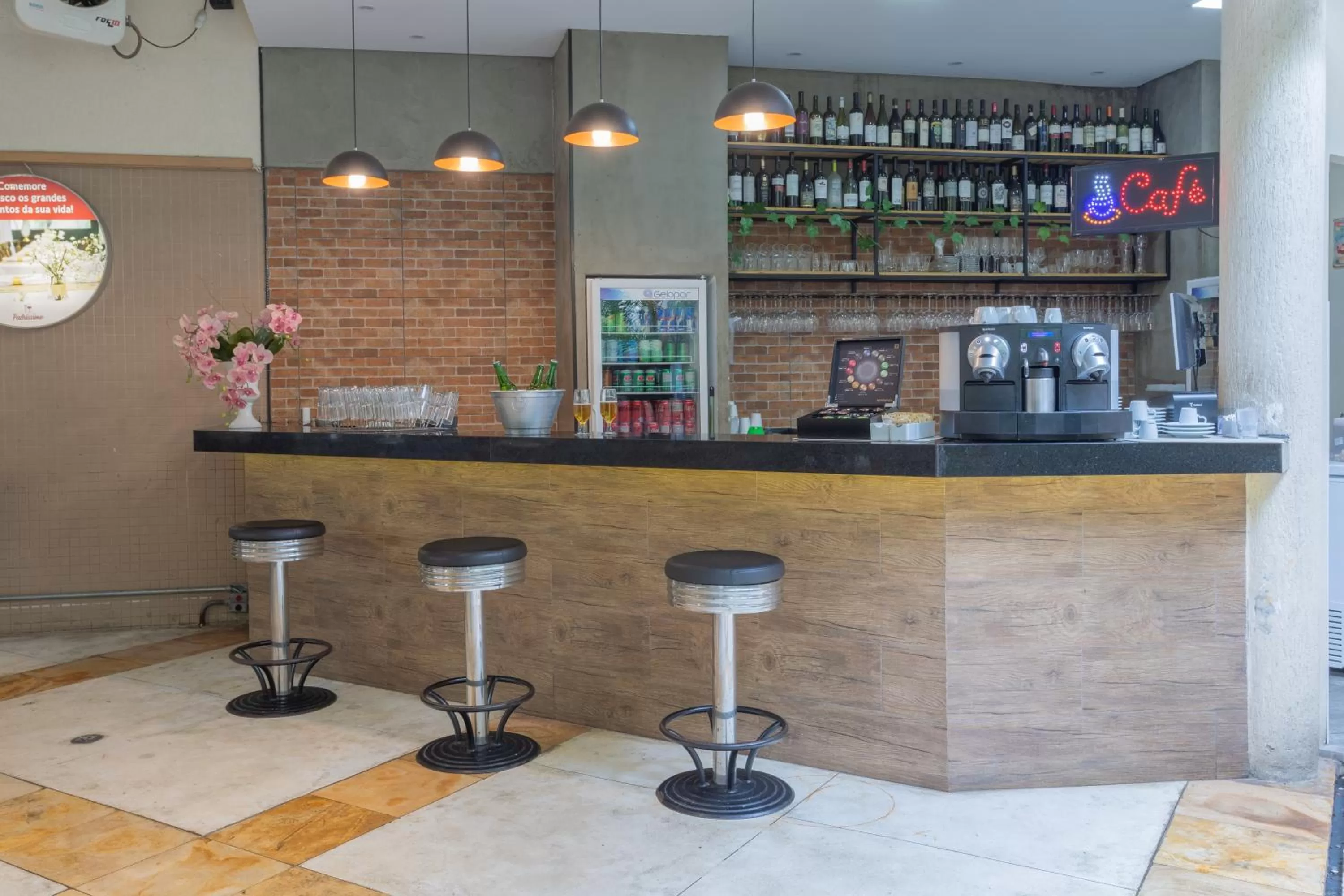 Lounge or bar in Green Place Ibirapuera