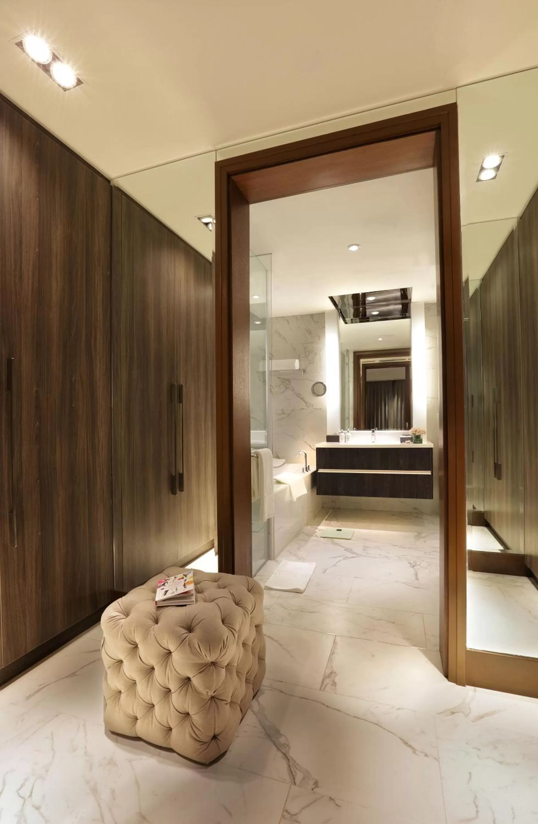 Bathroom in Makati Diamond Residences