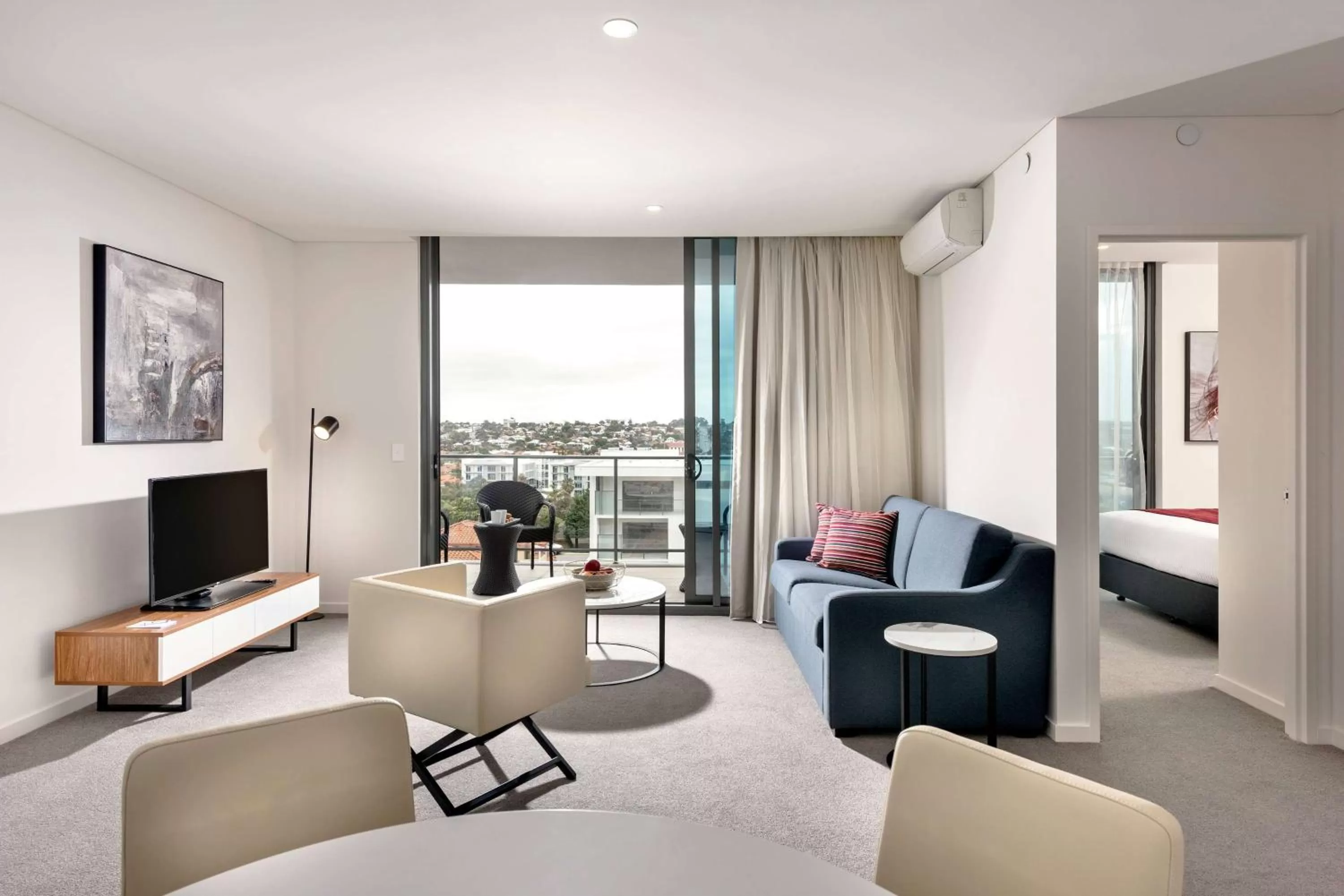 Photo of the whole room in Ramada by Wyndham VetroBlu Scarborough Beach