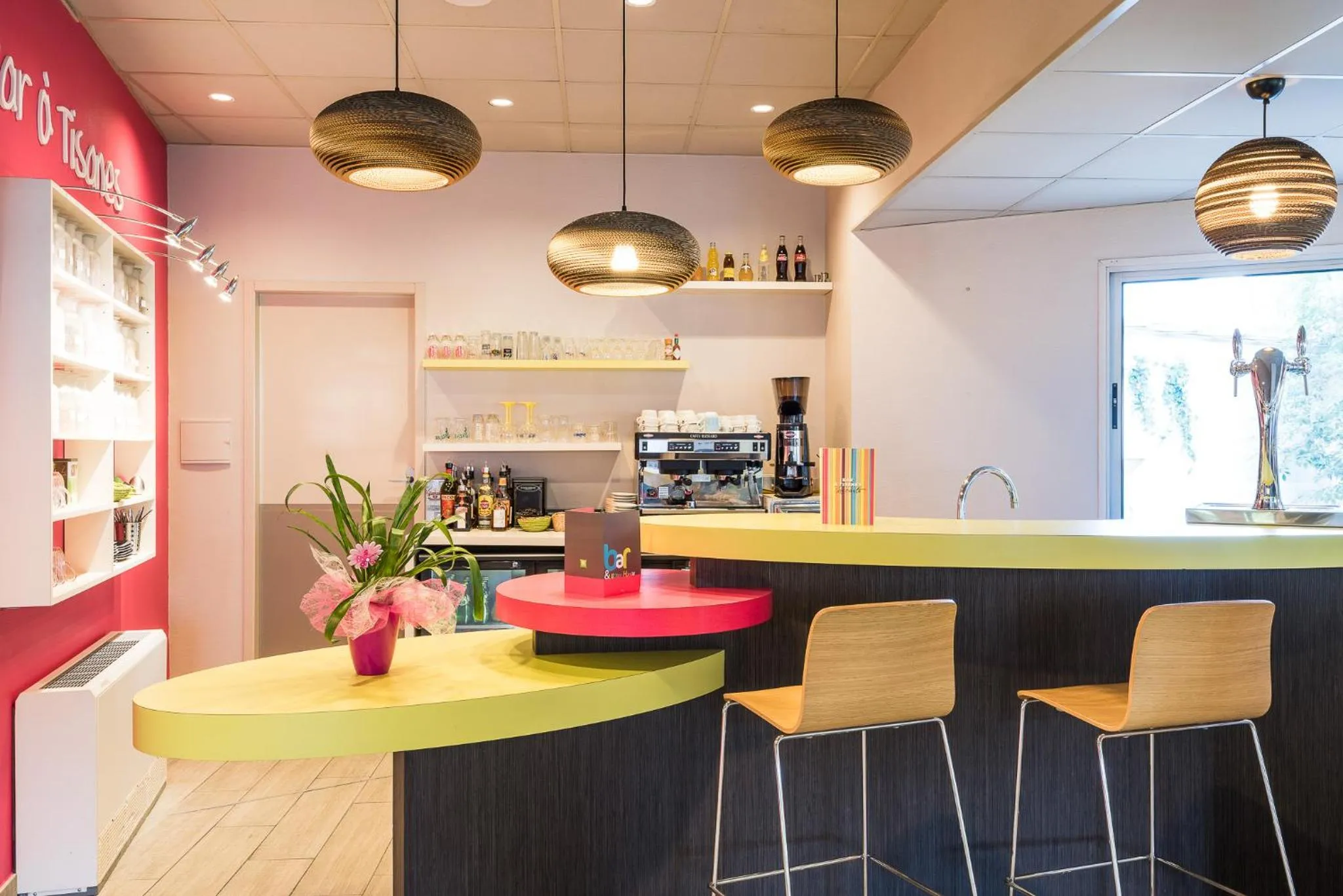 Lounge or bar in Miradour