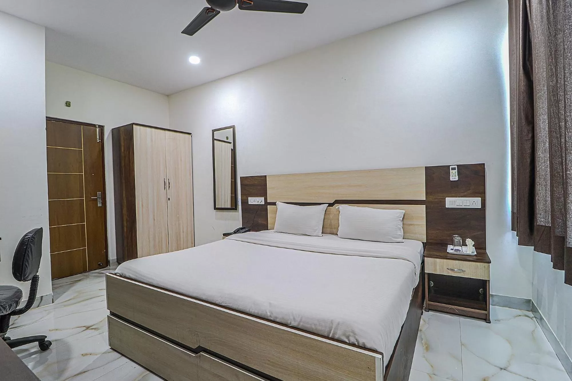 Bed in FabHotel Casa