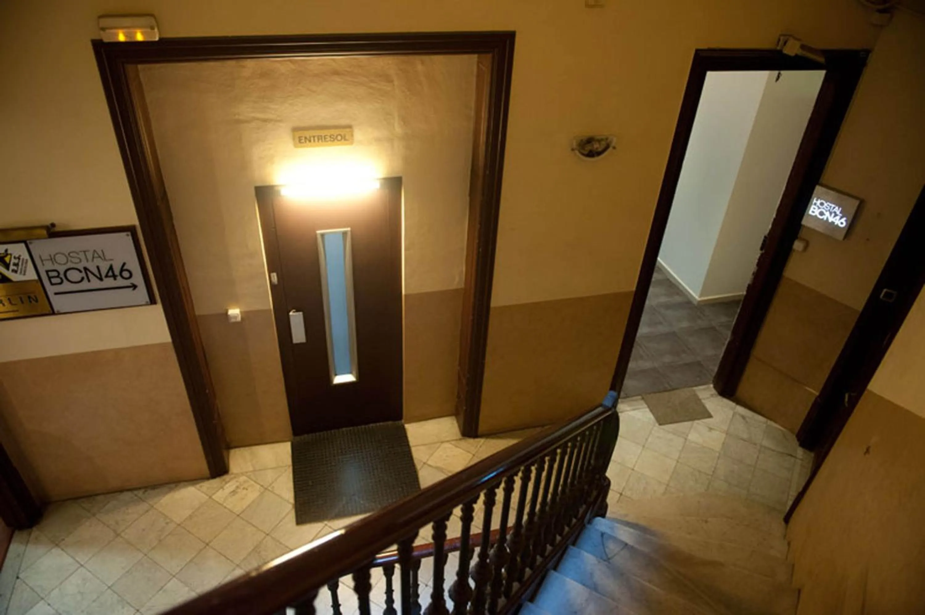 Decorative detail in Hostal Bcn 46