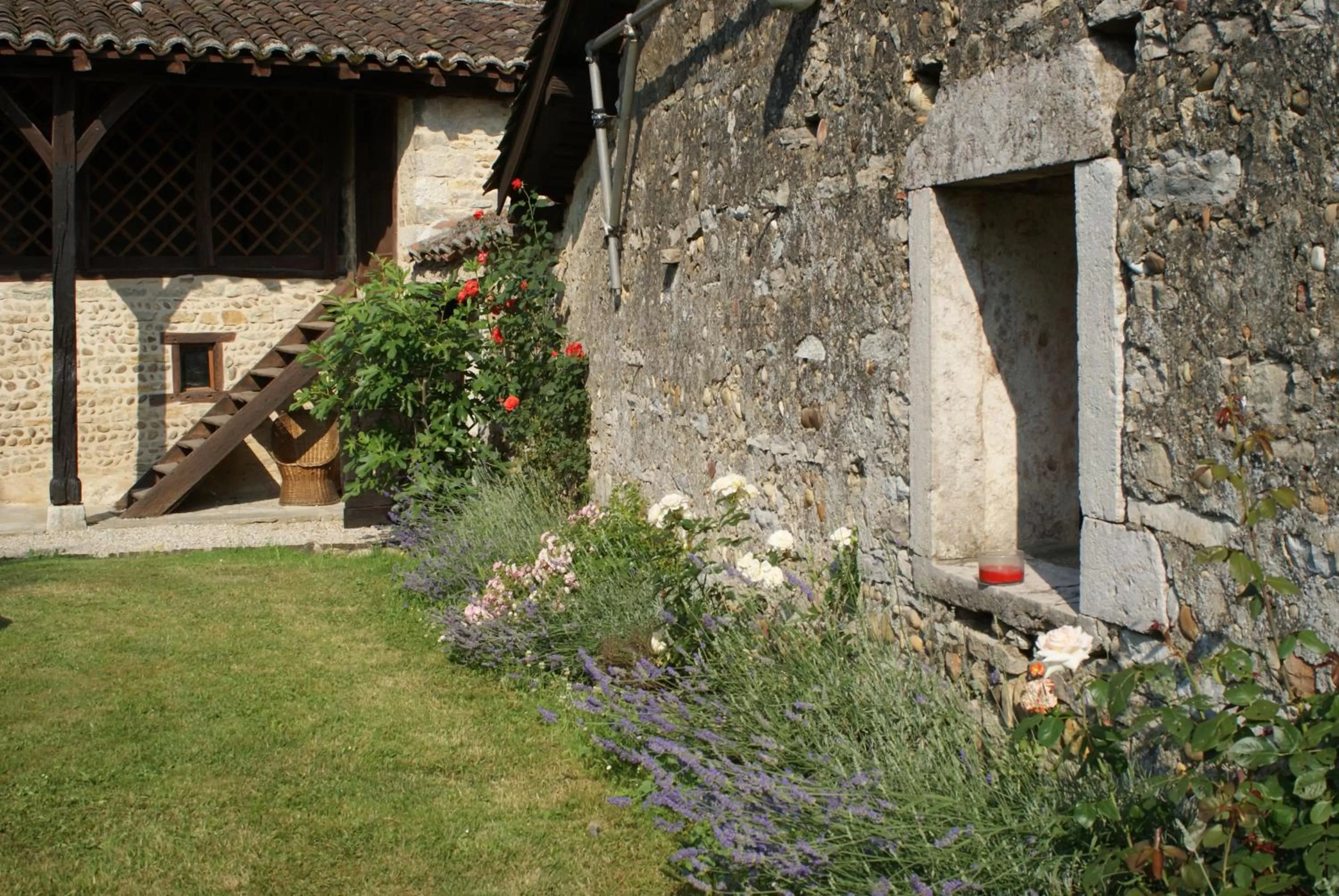 Facade/entrance, Property Building in Le Moulin de Champagne