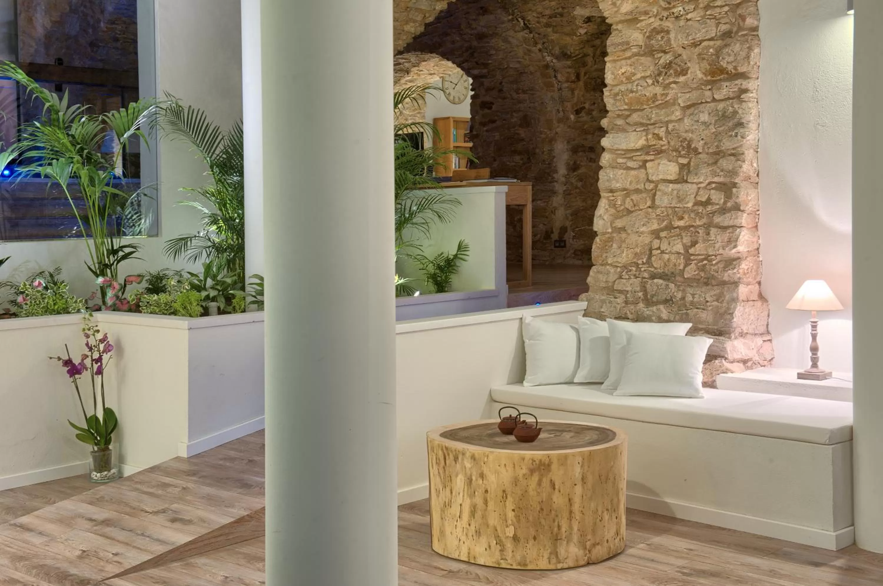 Lobby or reception in El Petit Convent