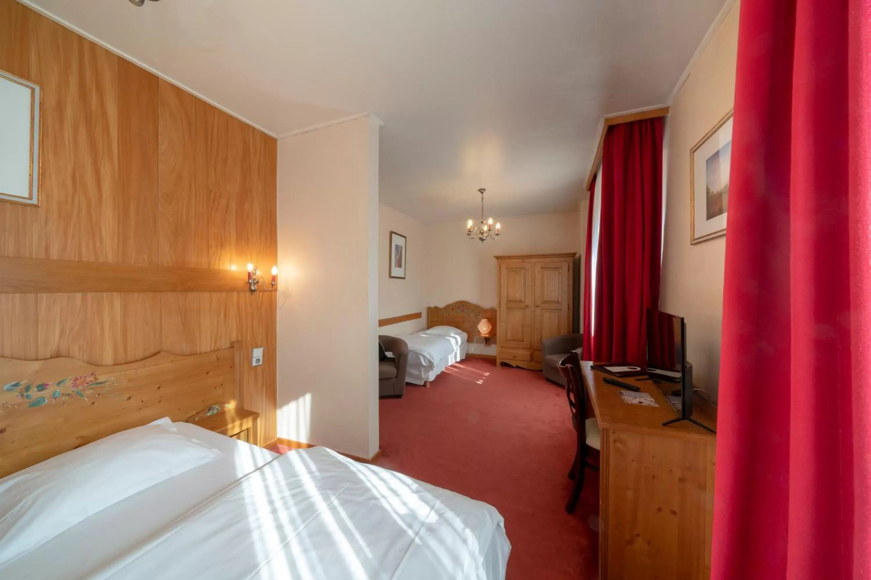 Triple Room in Hôtel du Parc, Restaurant, Spa & Wellness Triple Room in Hôtel du Parc, Restaurant, Spa & Wellness