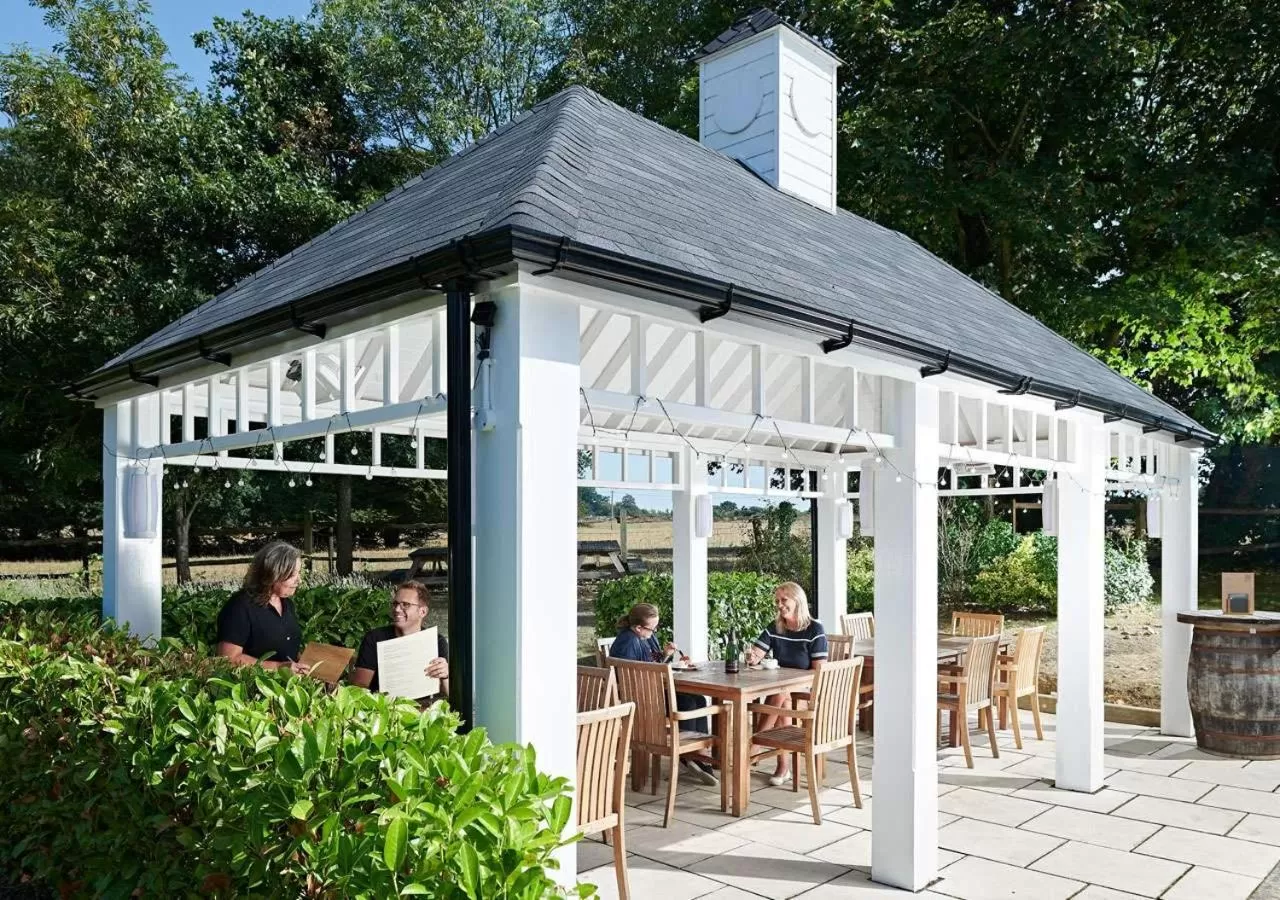 Patio in The White Swan