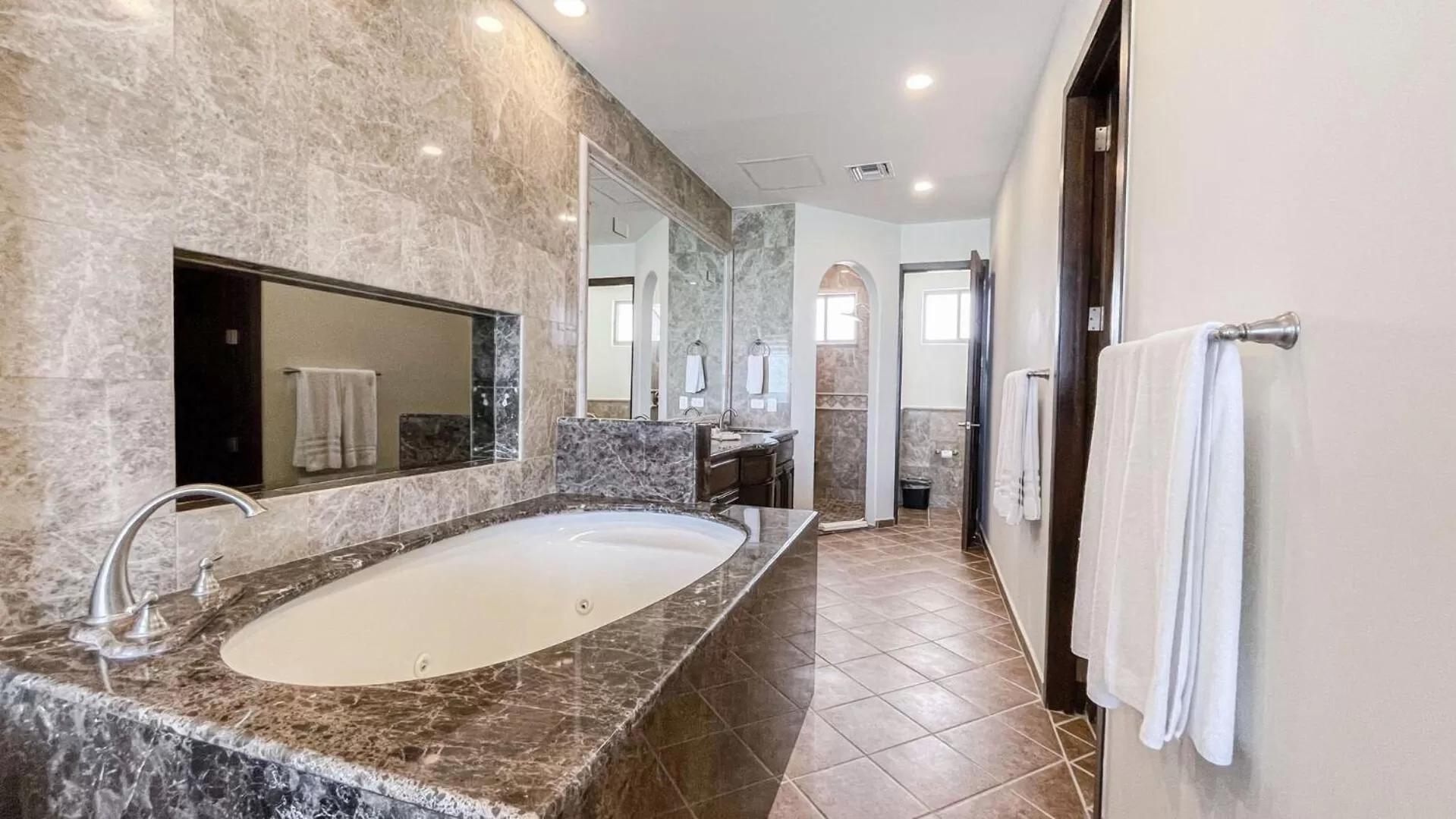 Esmeralda Beach Resort