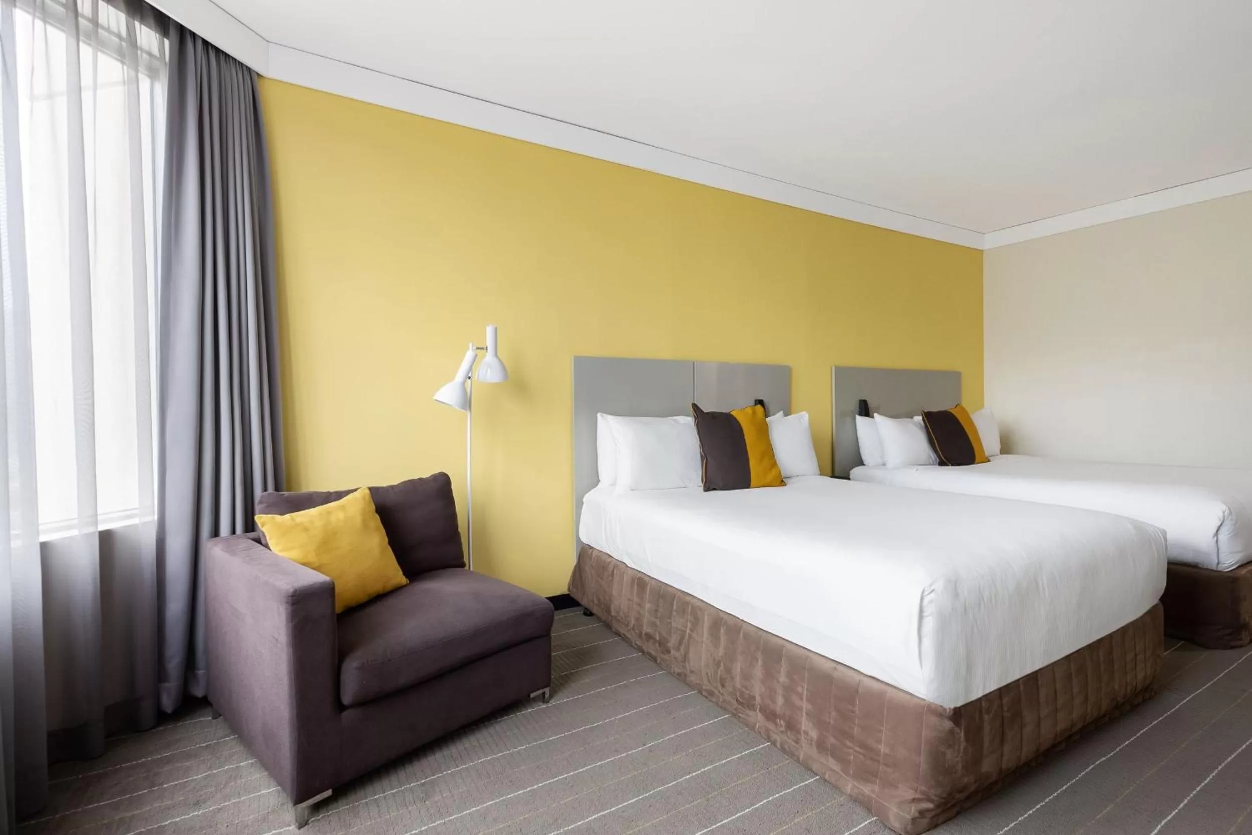 Bedroom, Bed in Novotel Sydney Central