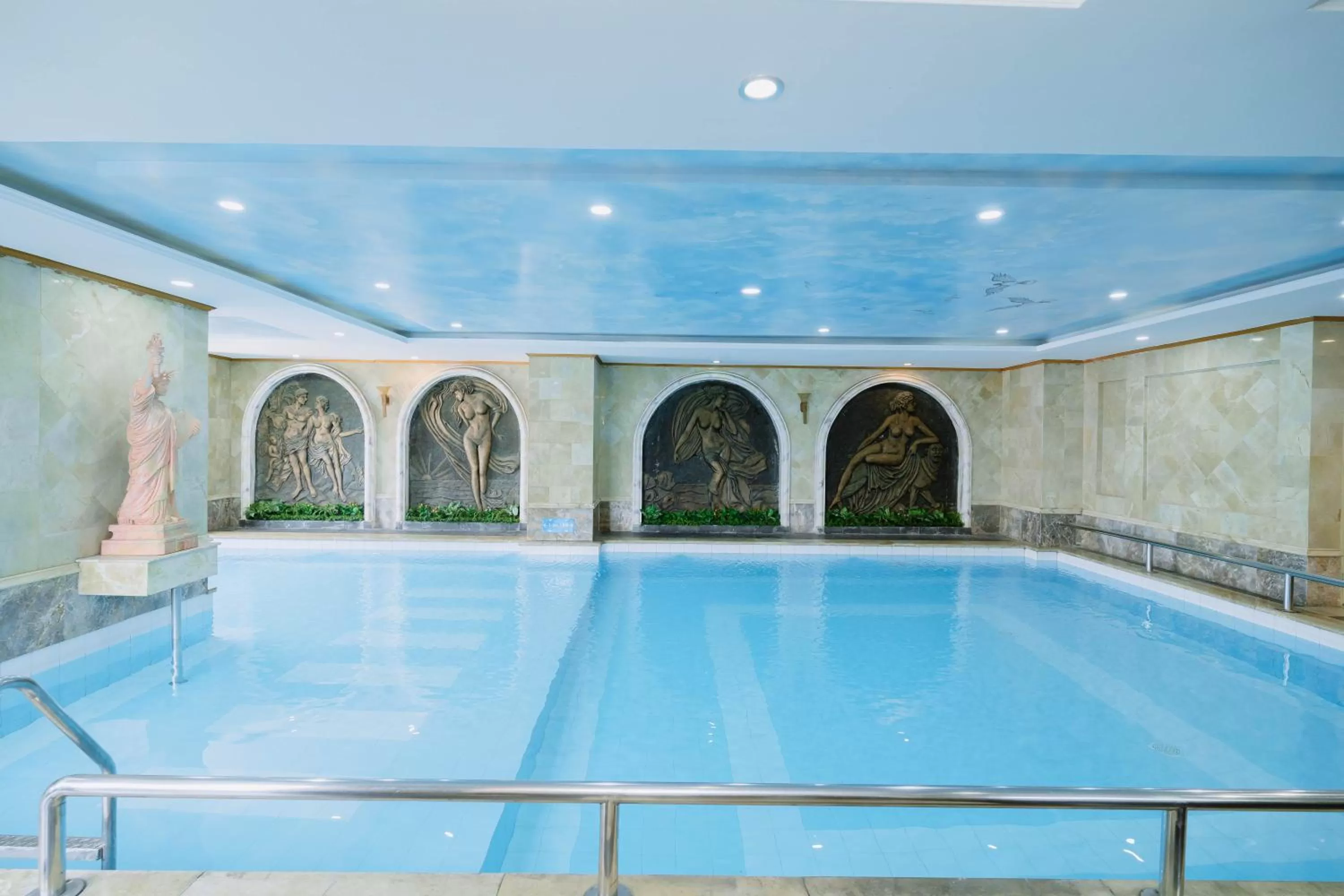Swimming pool in A25 Luxury Hotel