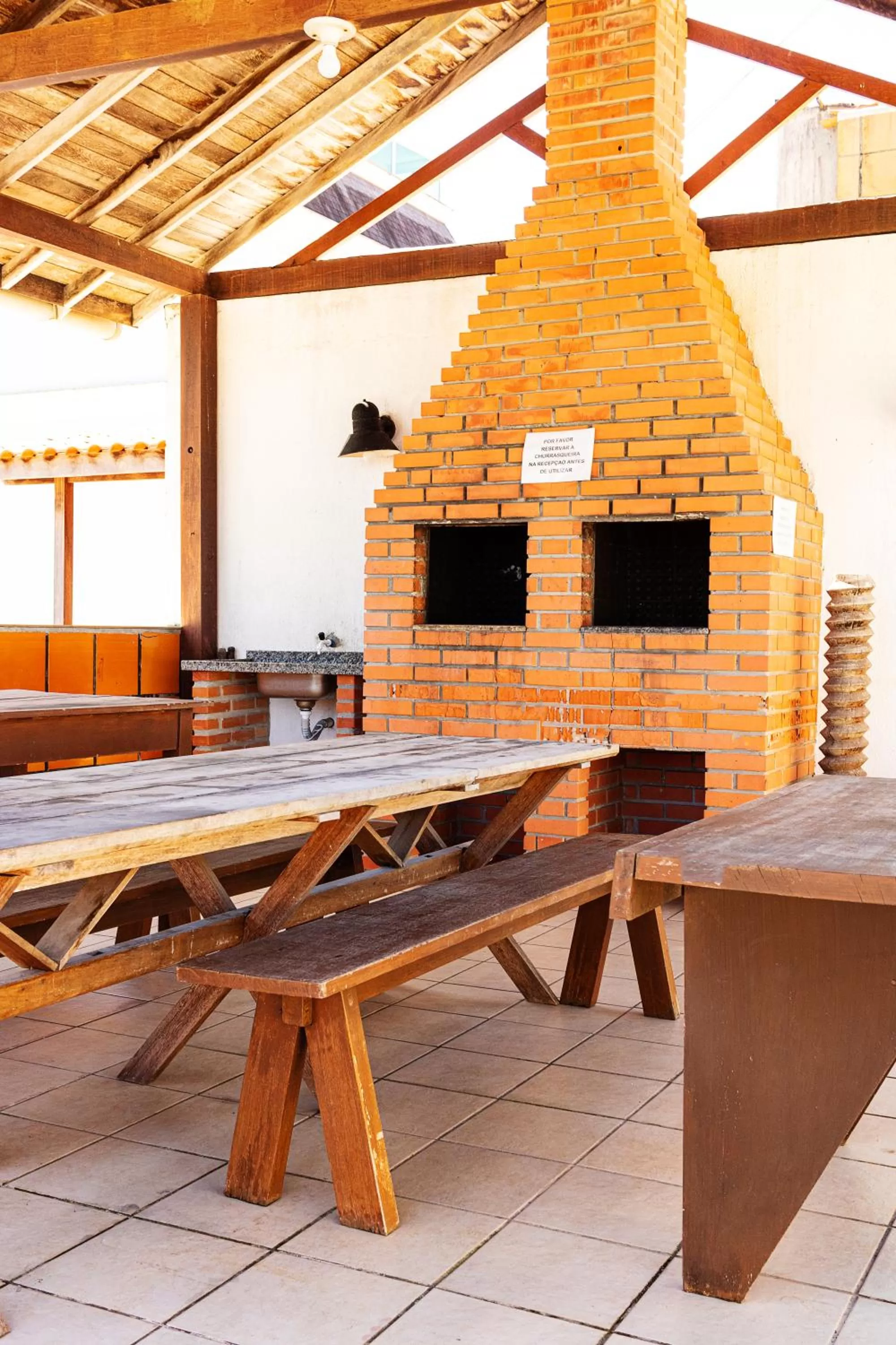 BBQ facilities in Ilhasul Hotel Residencia